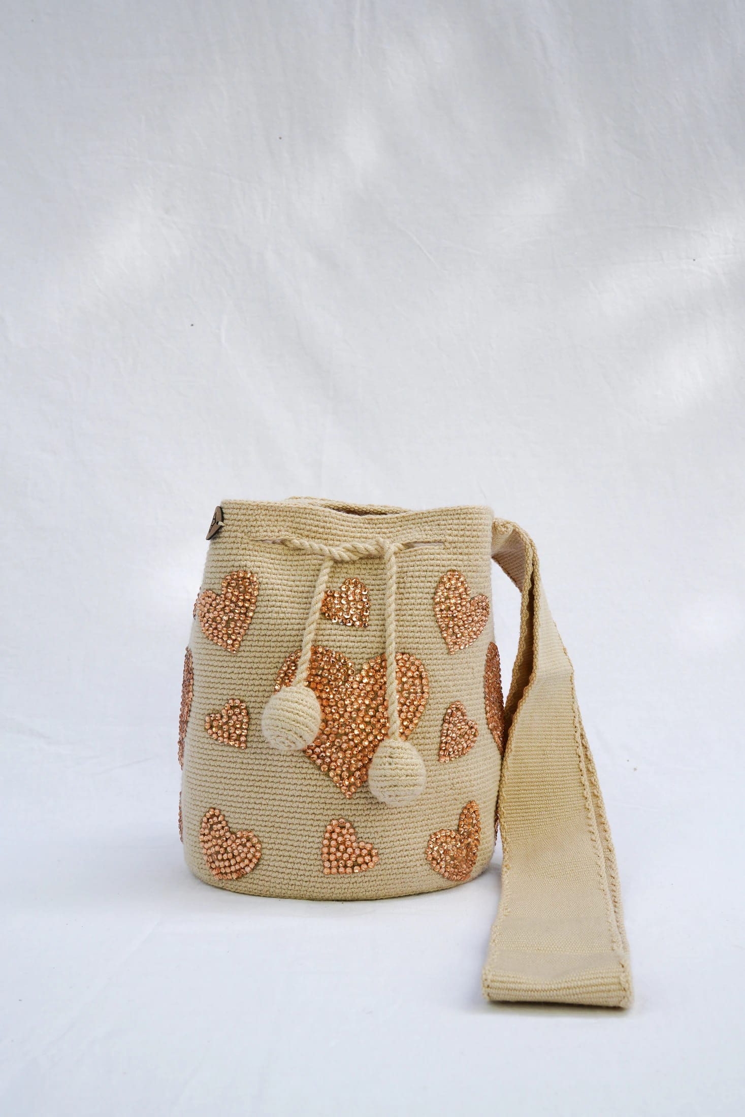 Mochila Corazón Pedrería Mediana - imagen 9