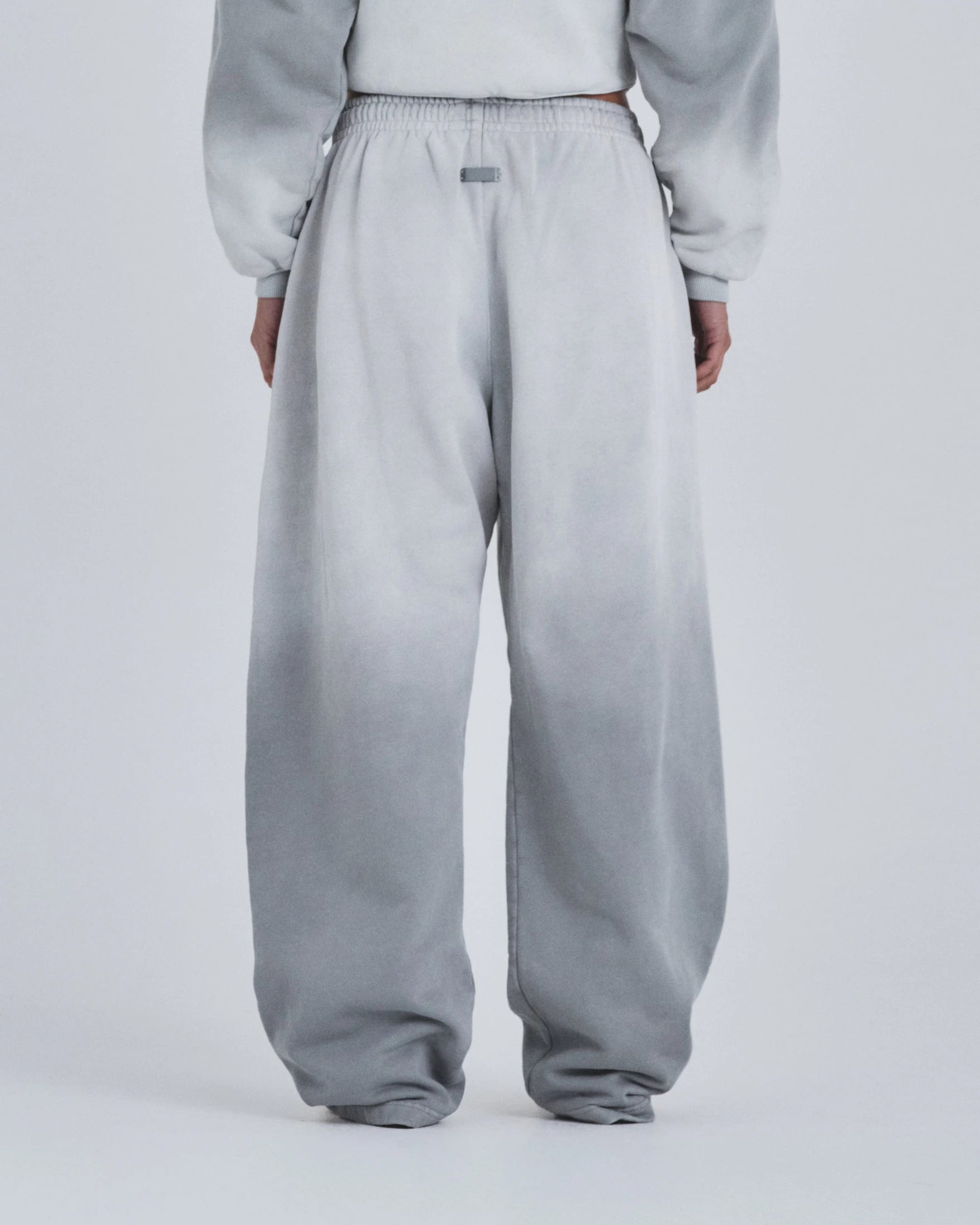 Holy Sate UNDGLD Barrel Sweatpant Faded Gray - imagen 9