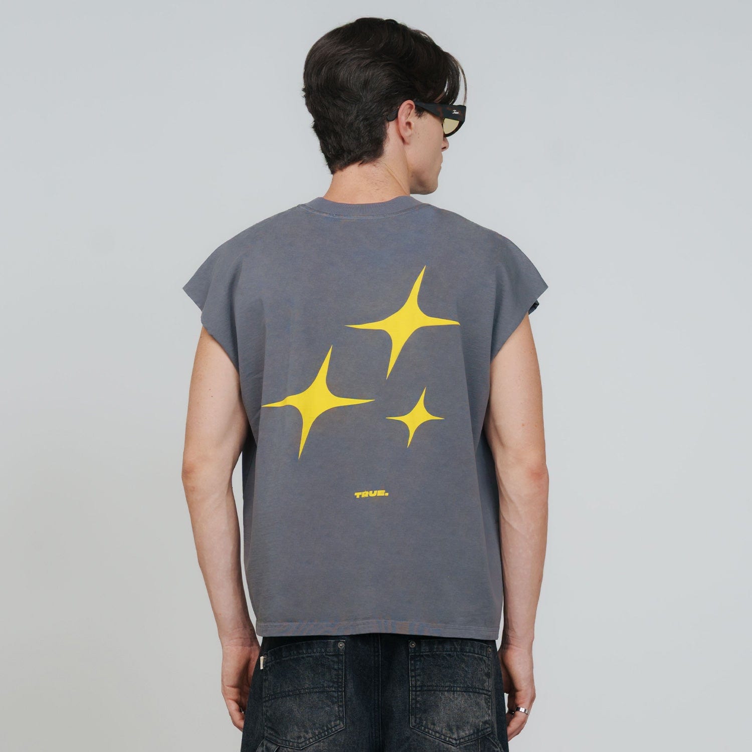 Intuition Sleeveless Tee - Gray - imagen 2