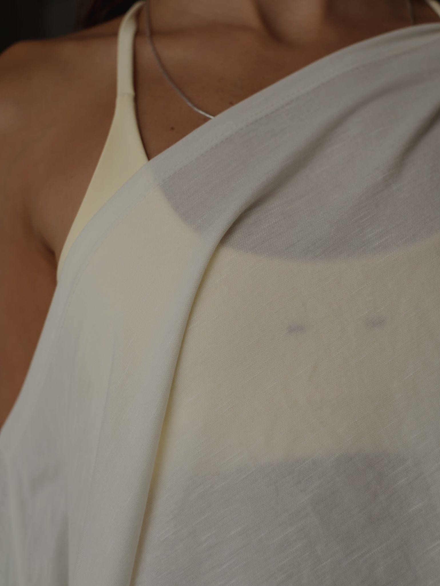 LOOSE T-SHIRT - SOFT WHITE - imagen 9