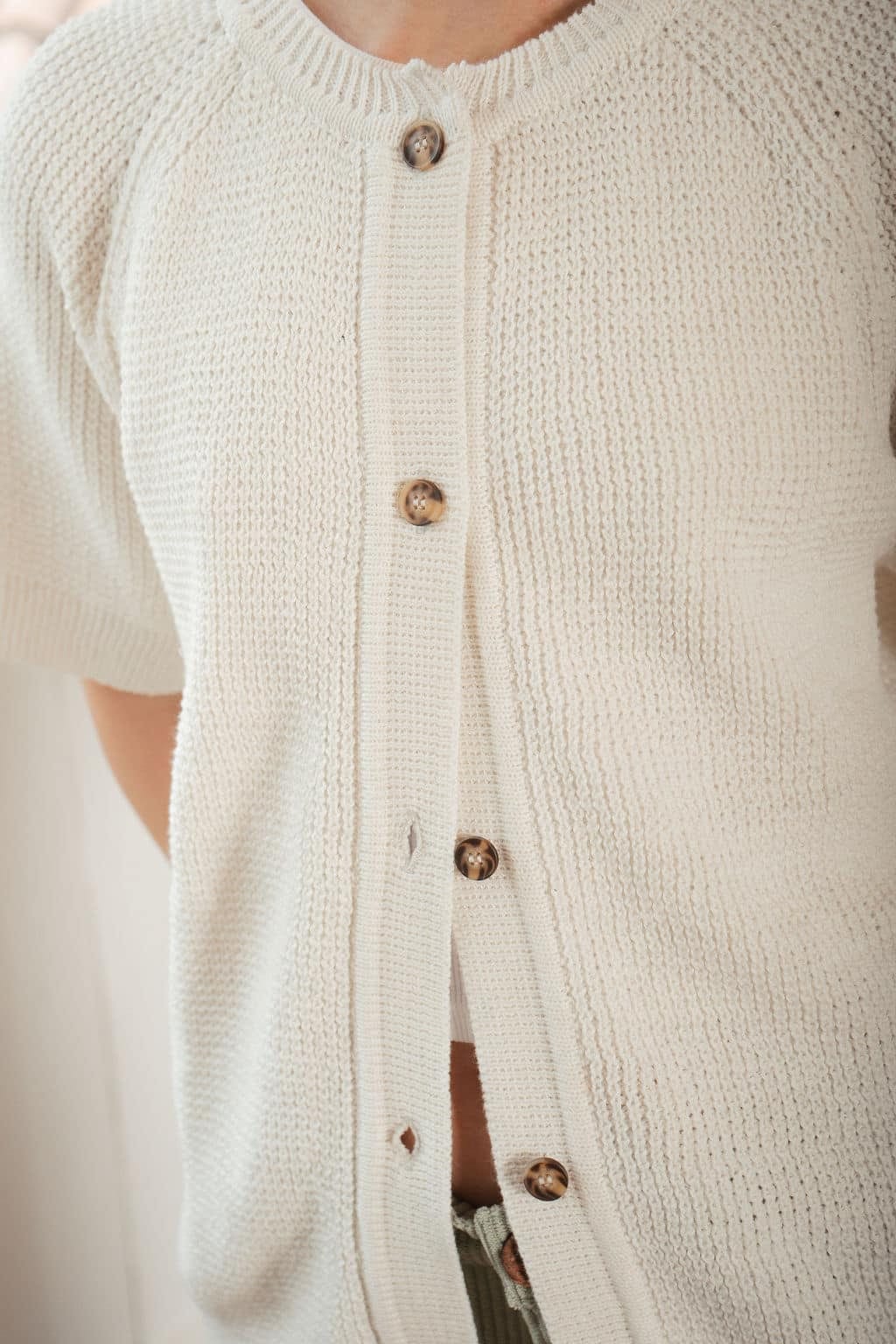 Saco manga corta cardigan perlado crudo - imagen 2