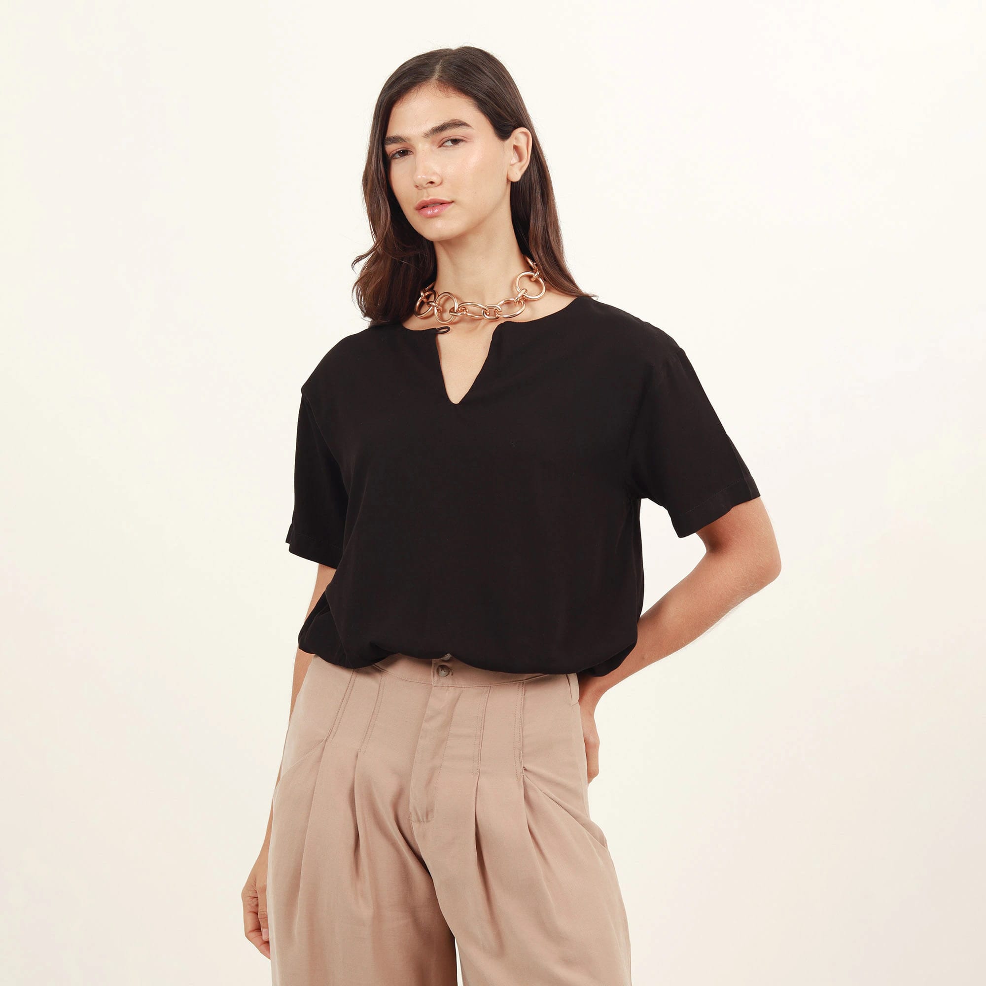 Blusa crop globo cuello redondo manga corta - imagen 3