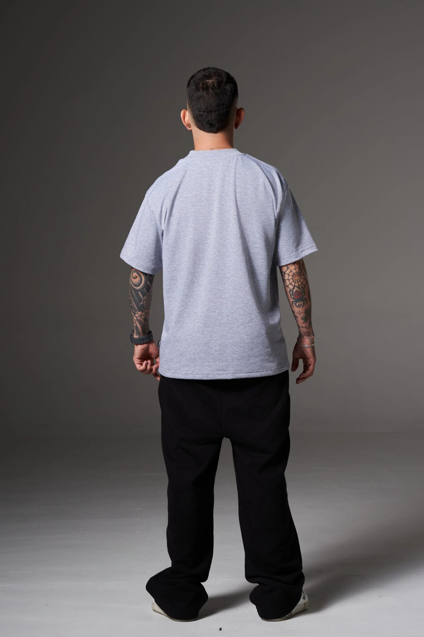 CAMISETA GRIS JASPE OVERSIZE SVG - imagen 7