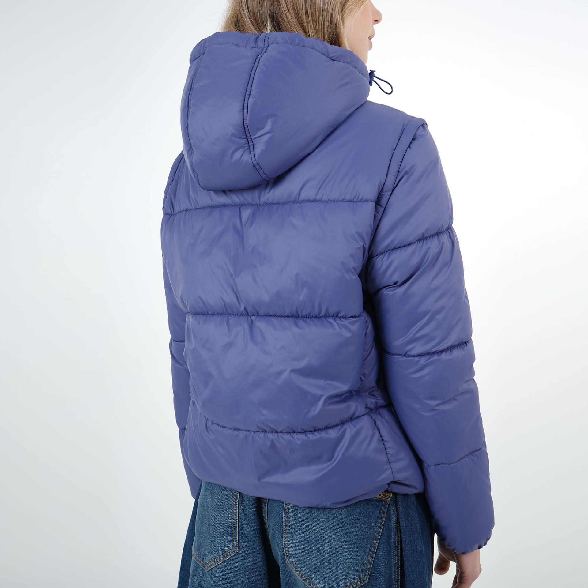 Chaqueta acolchada dos en uno mangas removibles con capucha - imagen 3
