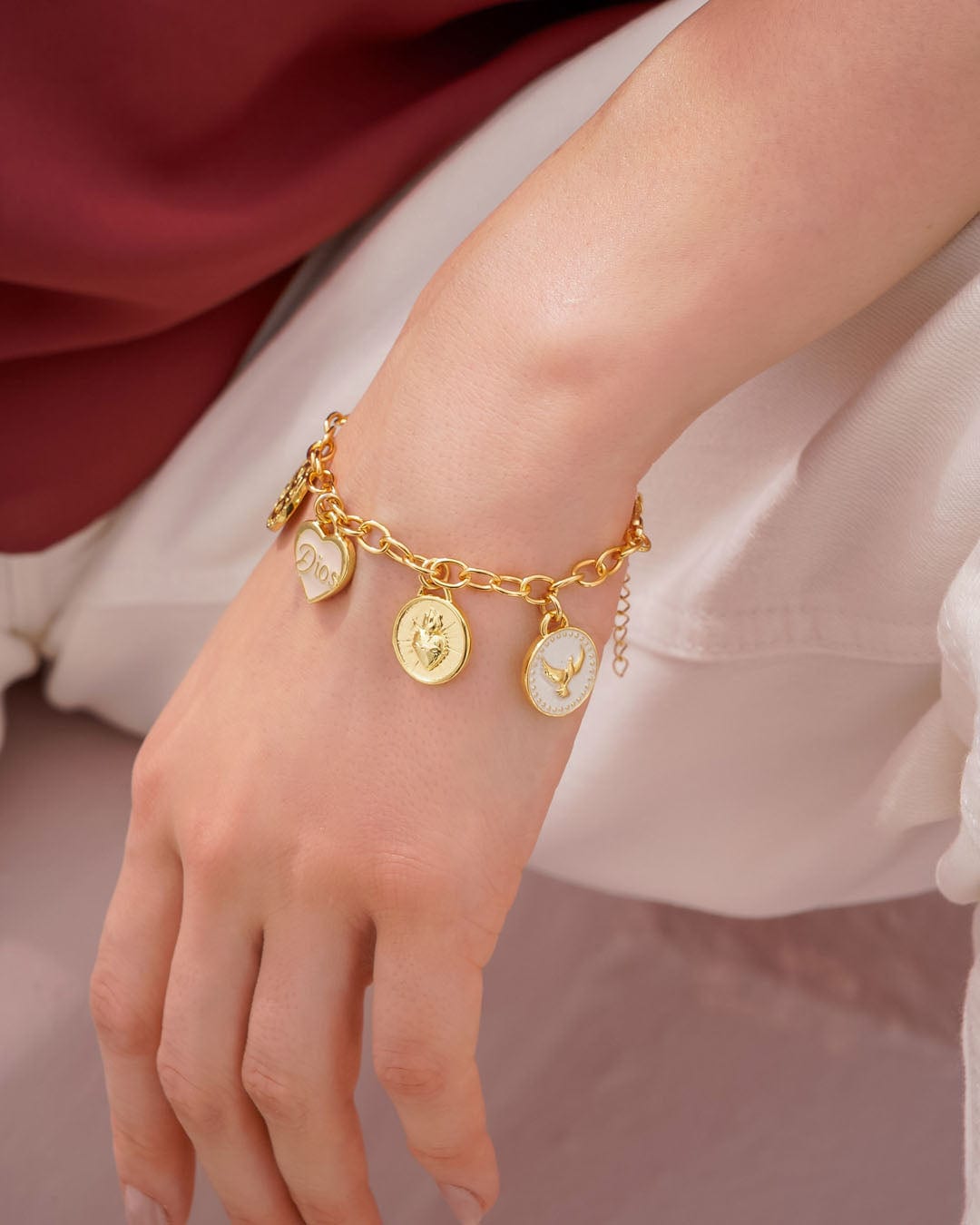 Pulsera Multicharms Religiosa + Empaque Especial - imagen 1
