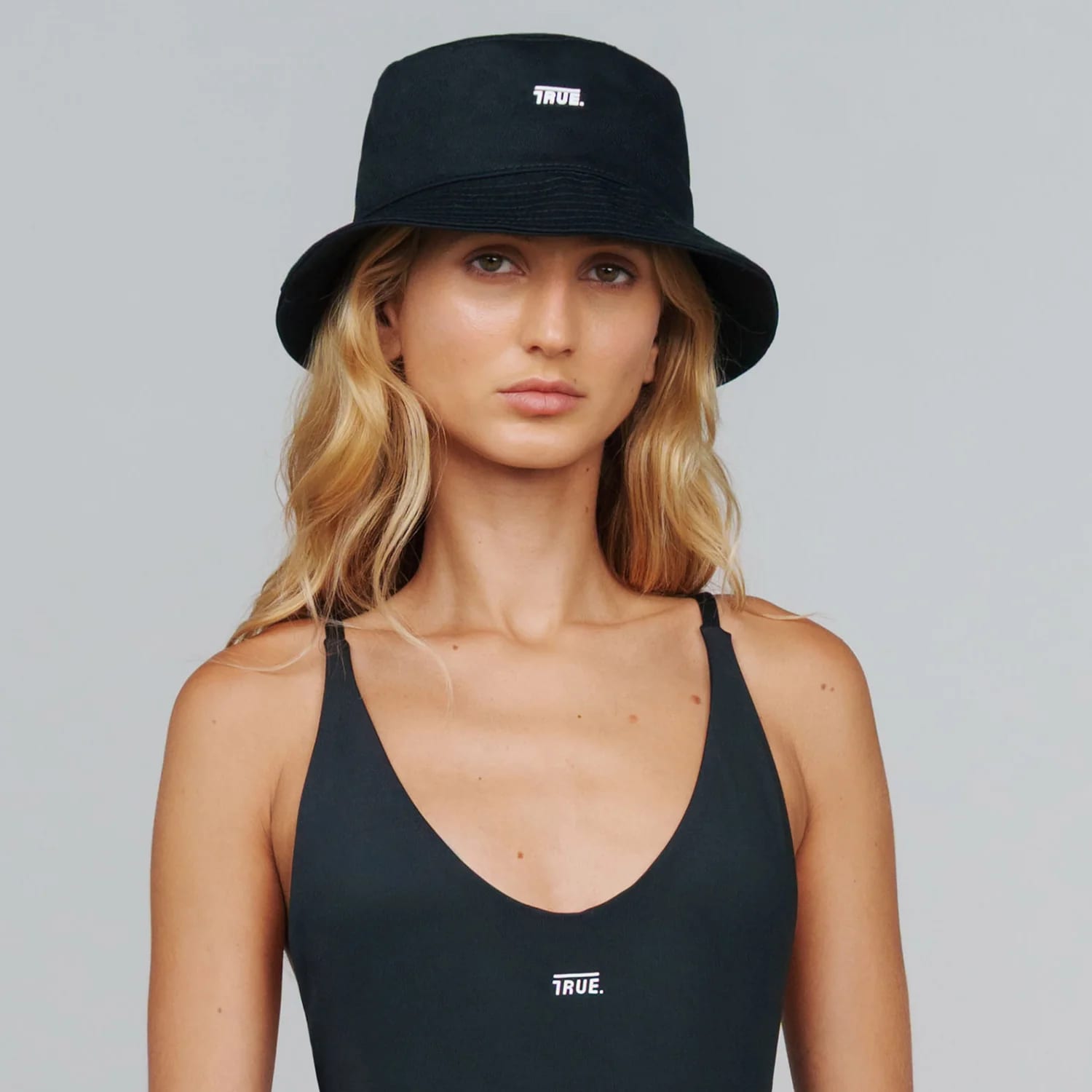 True Classic Bucket Hat - Black - imagen 8