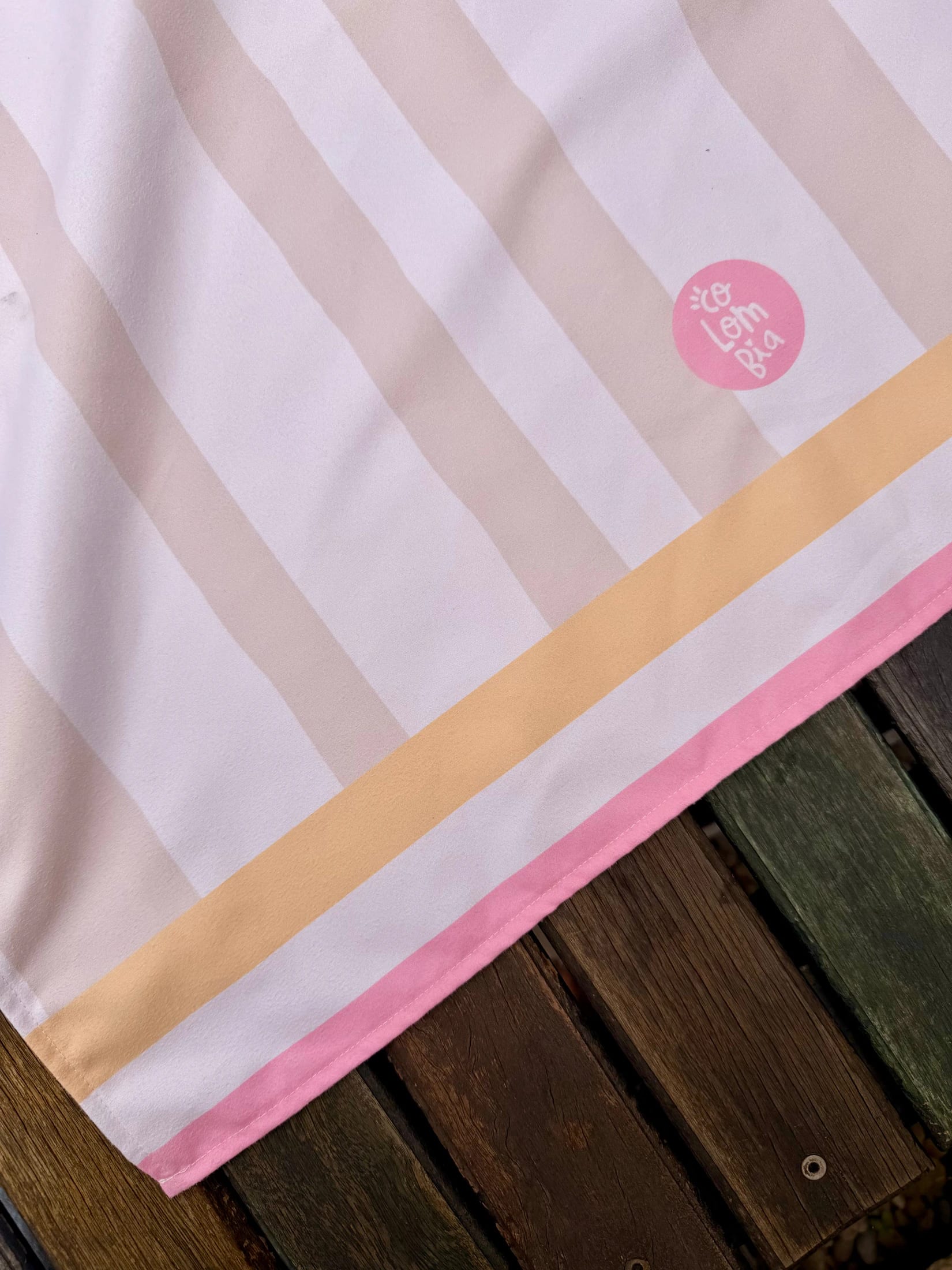 Toalla Estampada Rayas Beige - imagen 4