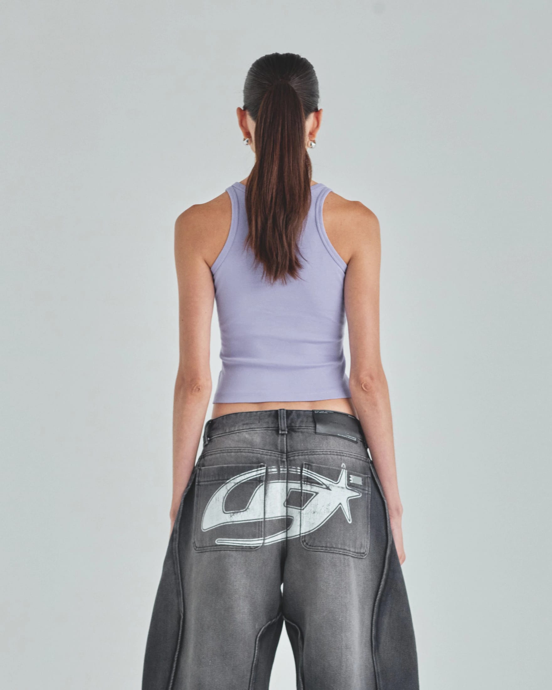 Act 1 UNDGLD Halter Tank Top Lilac - imagen 6
