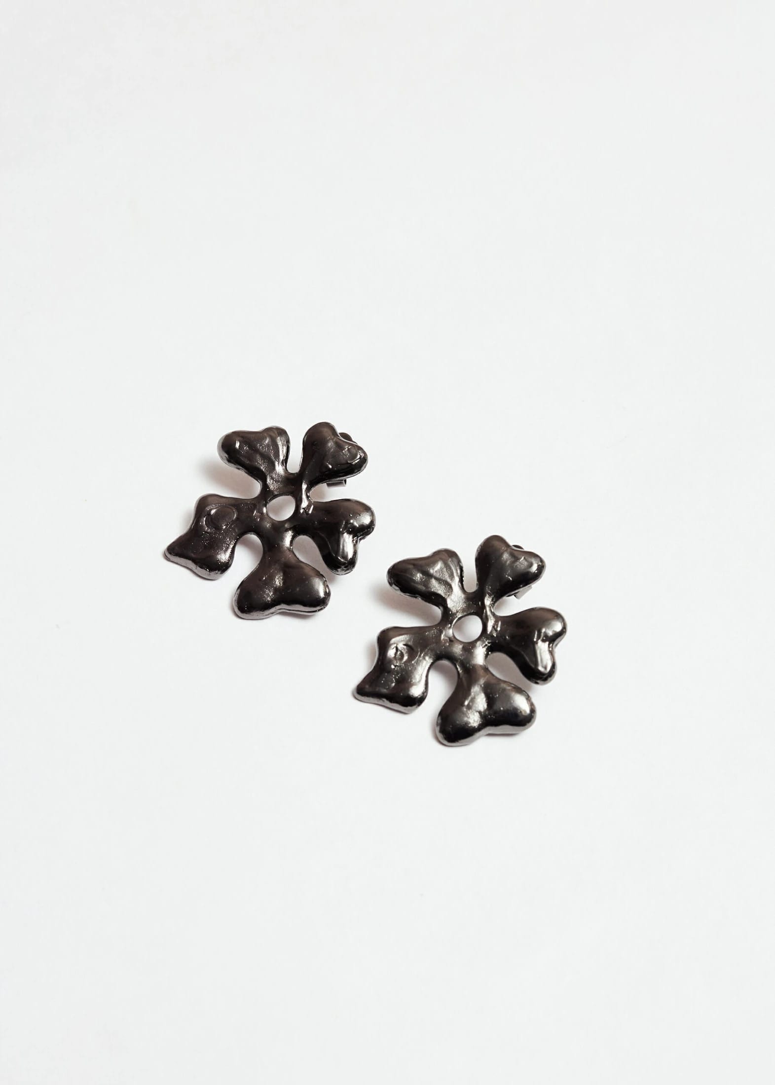 Aretes Flora Onix - imagen 1