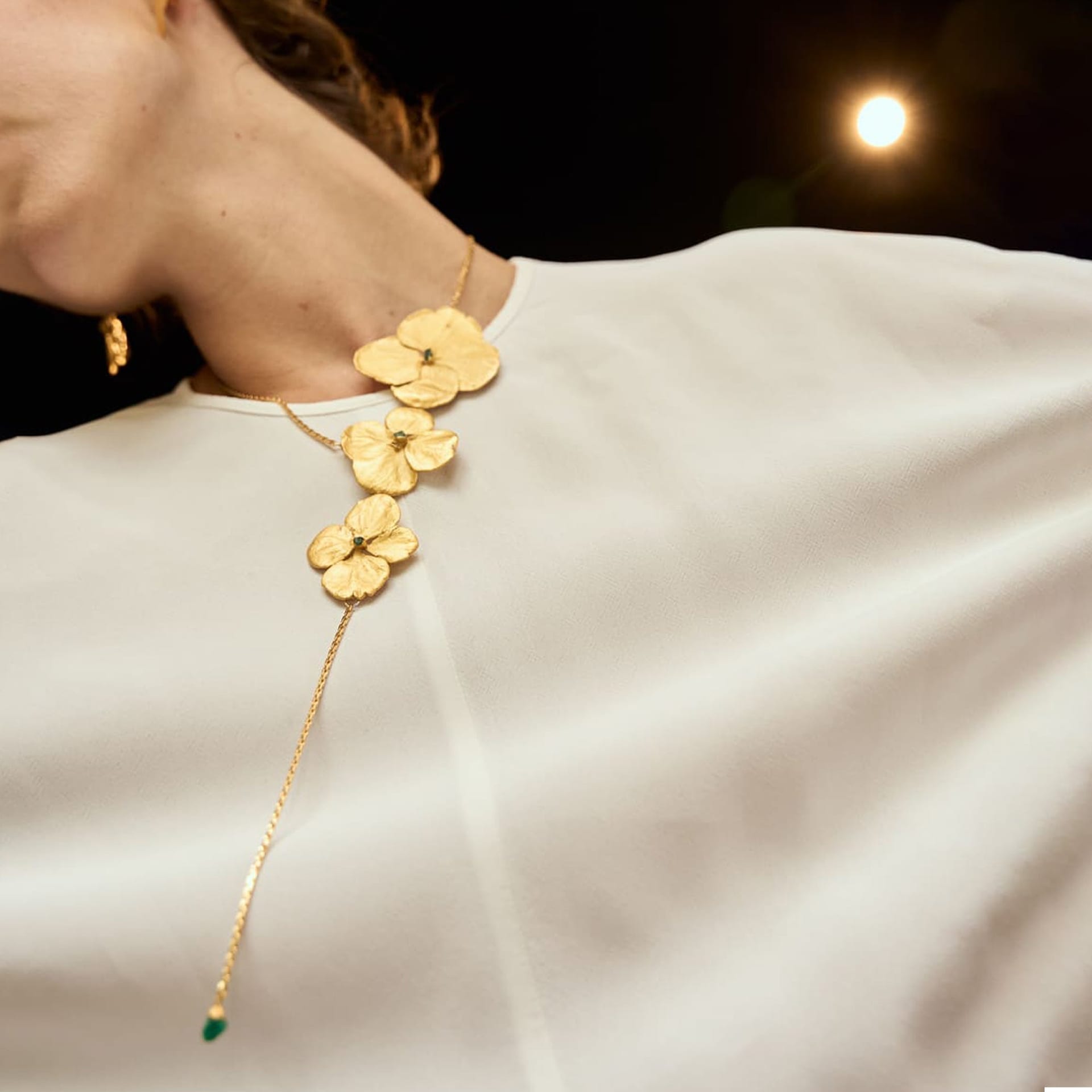COLLAR TRIPLE HORTENSIA Y ESMERALDA EN BRUTO - imagen 2