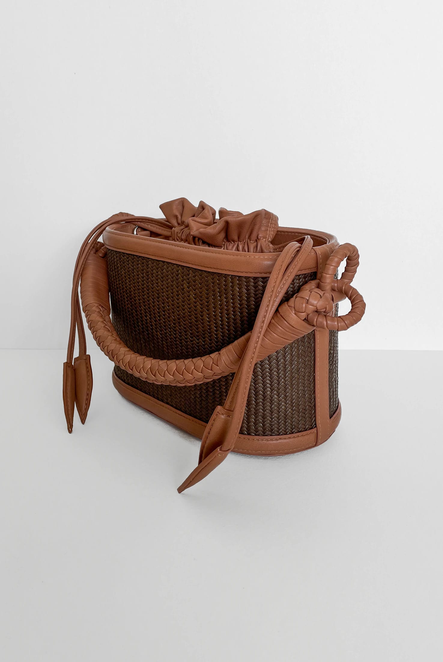 Iraca Basket Bucket, Panela - imagen 2