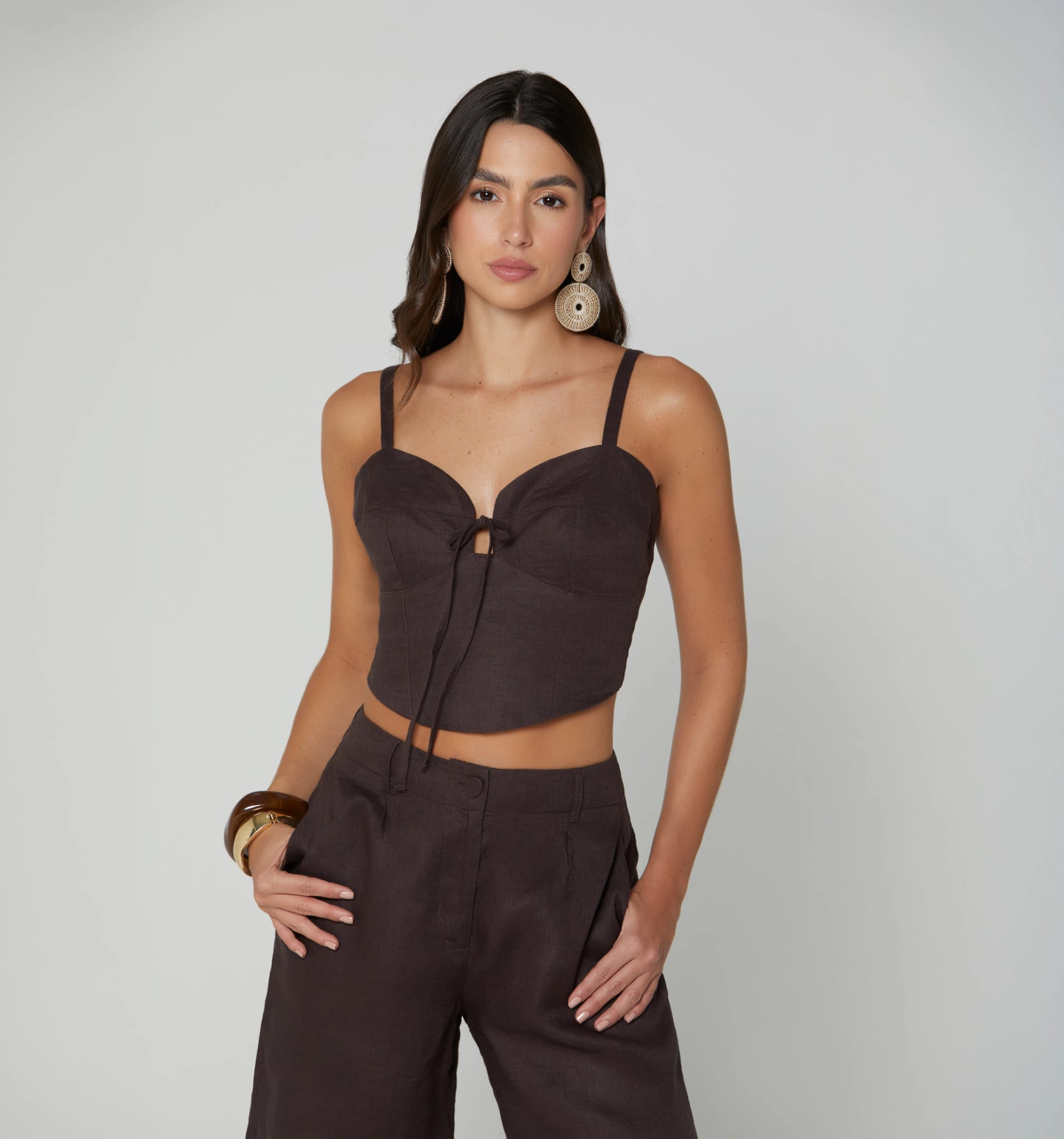 Blusa con tiras cruzadas en espalda - imagen 1