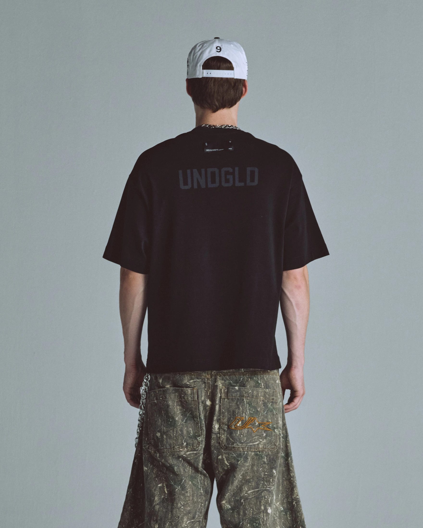 Basics UNDGLD Boxy Fit Tshirt Black - imagen 6