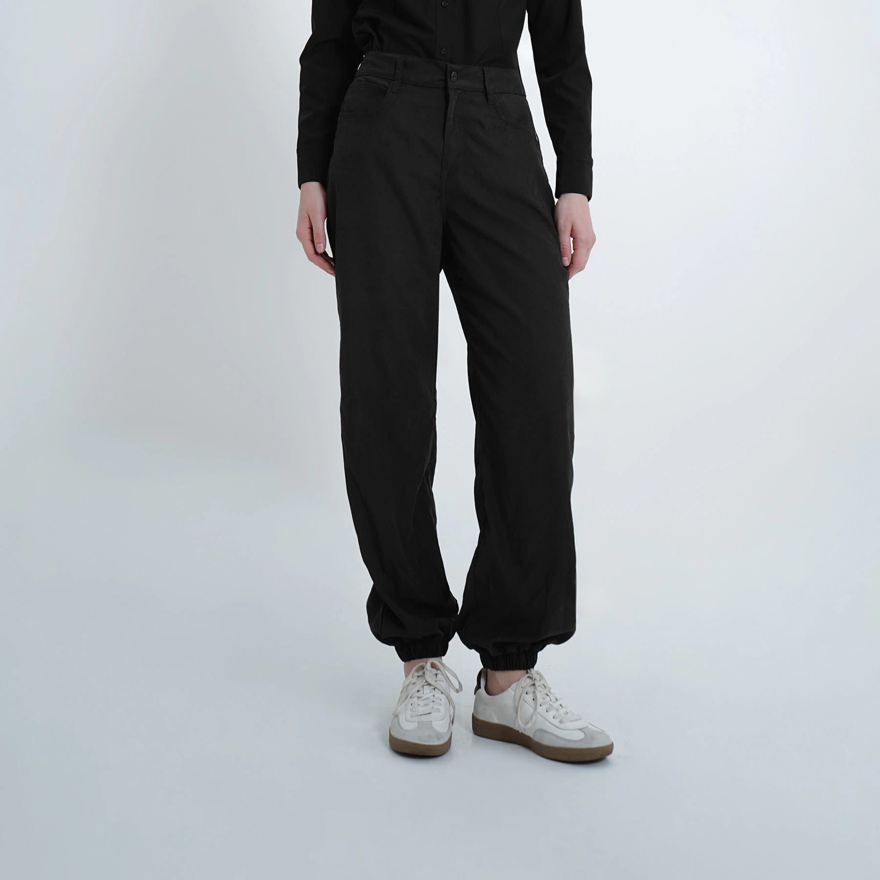 Pantalón jogger 5 bolsillos - imagen 7