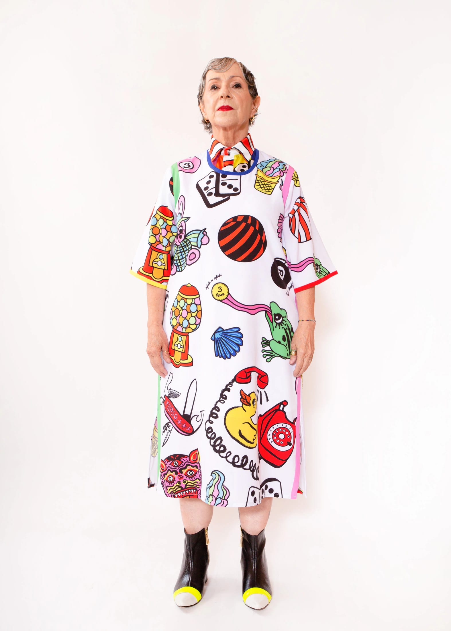 Vestido Loose Blanco/  Ilustración Encantados Tesoros - imagen 1