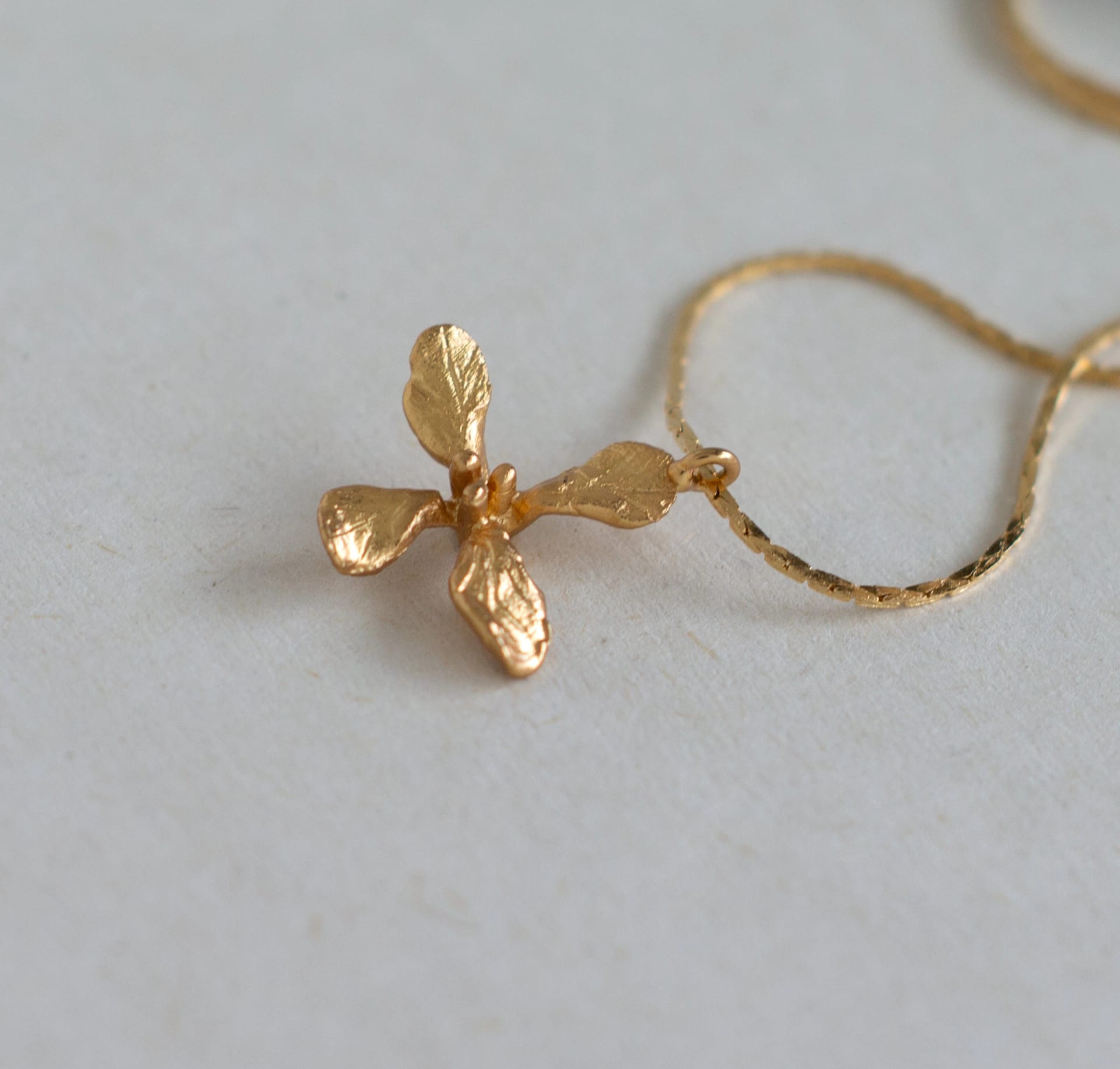 Collar Flor rábano - imagen 2