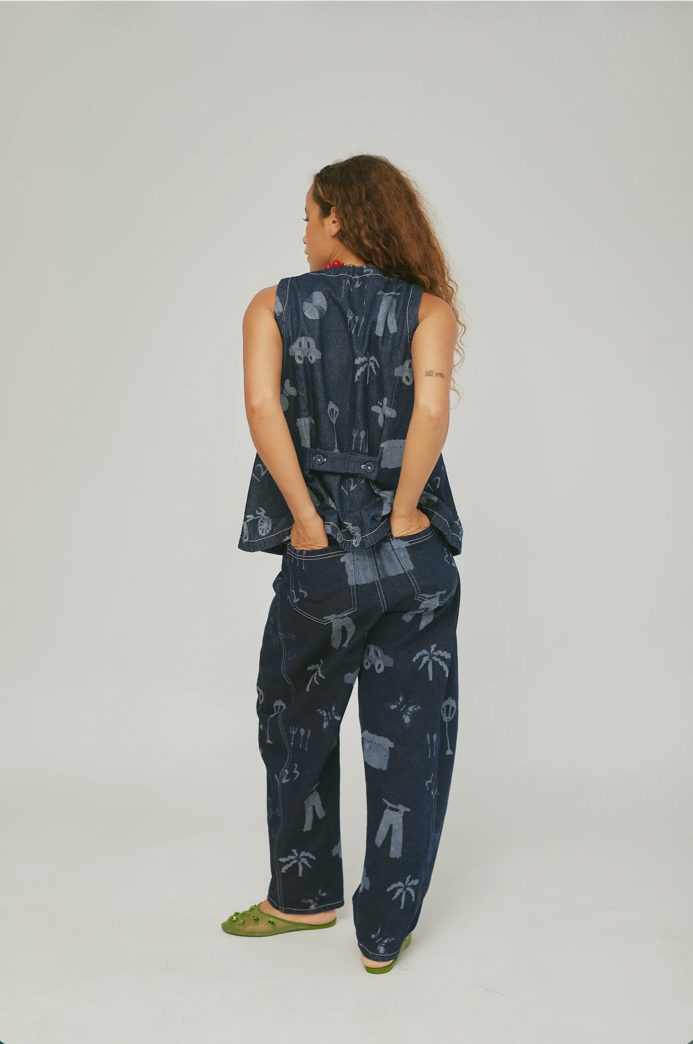 Jean Huevito mi Barrio Denim - imagen 9