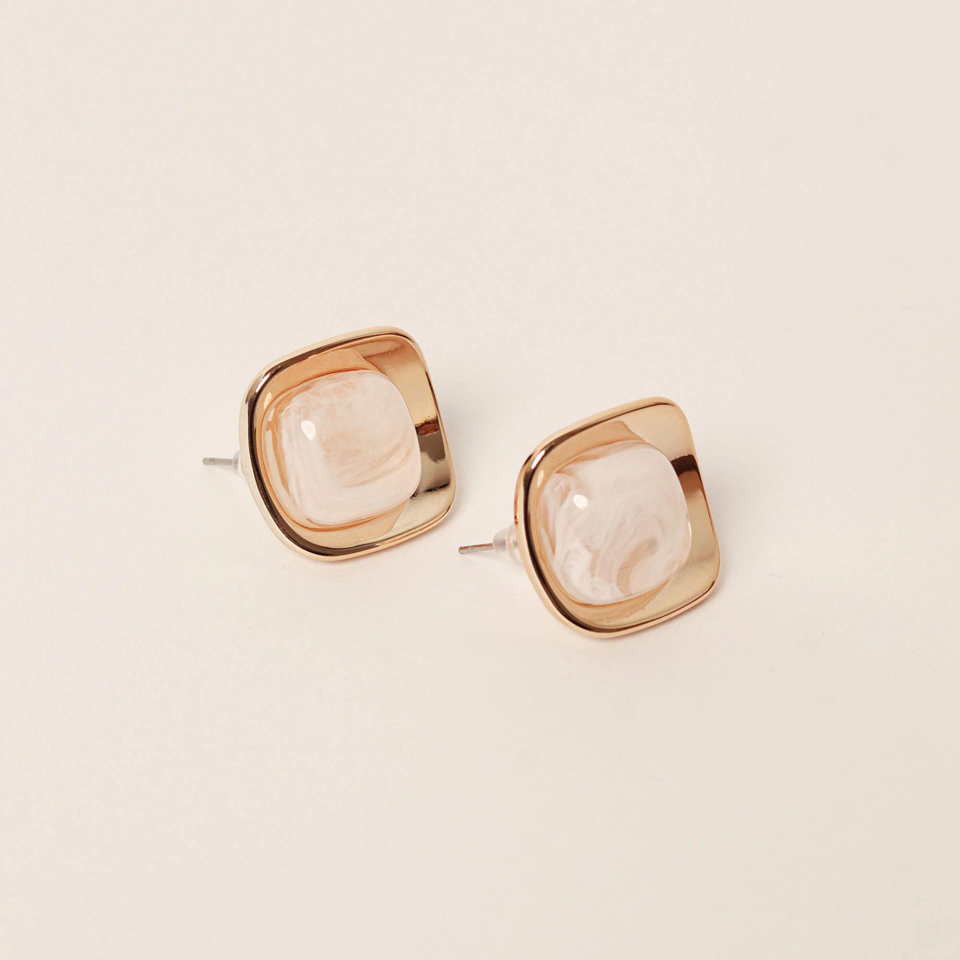 Aretes Cuadrados Nácar - imagen 2