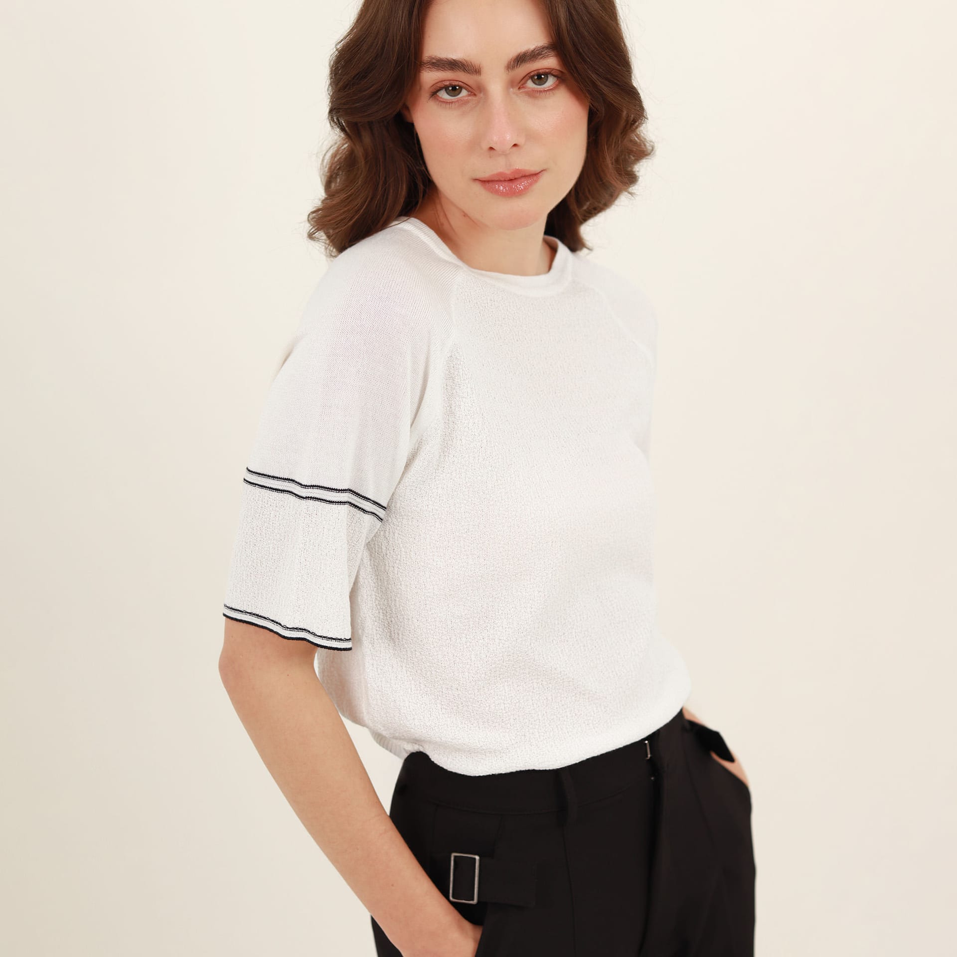 Sweater relajado cuello redondo manga raglan - imagen 1