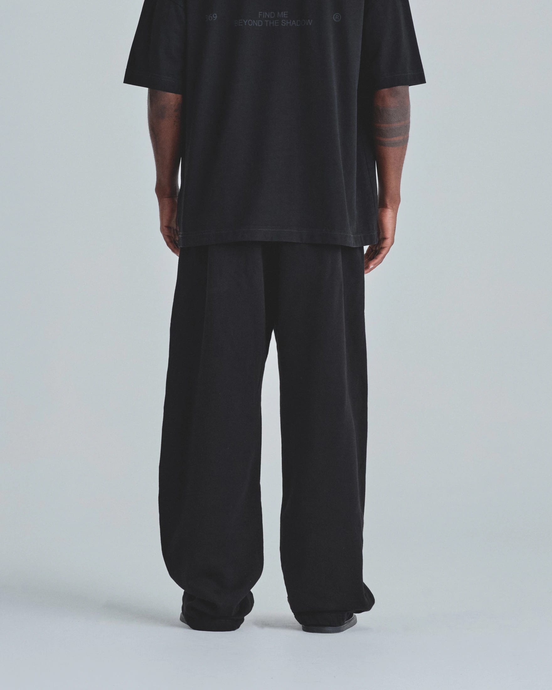 Line Gothic Straightpants Black - imagen 7