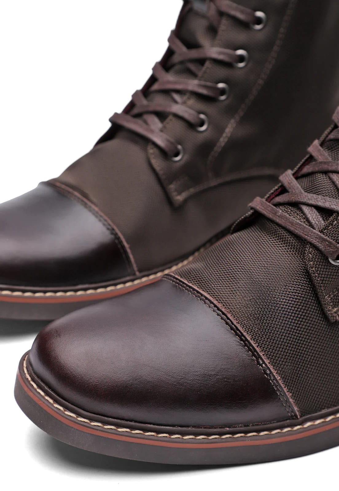 Botas cafes en lona y cuero - imagen 7