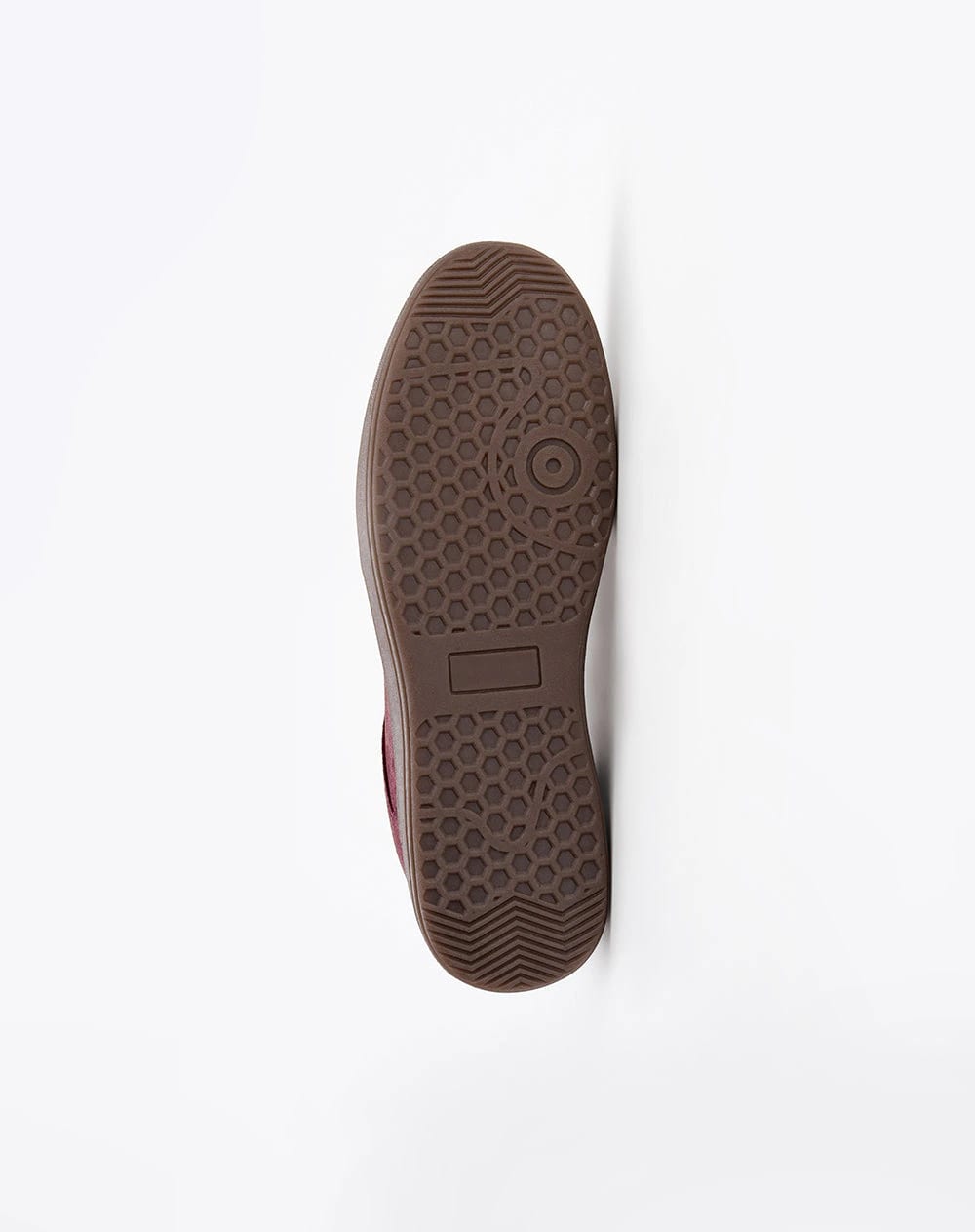 Tenis casuales tipo gamuza vinotinto hombre - imagen 6
