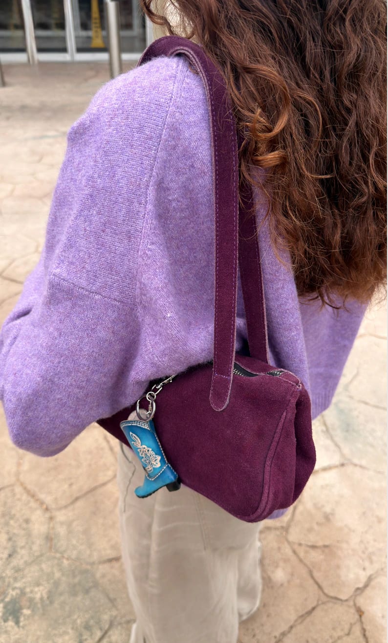 Bolso Totem Bag de cuero gamuza | Morado berenjena - imagen 3