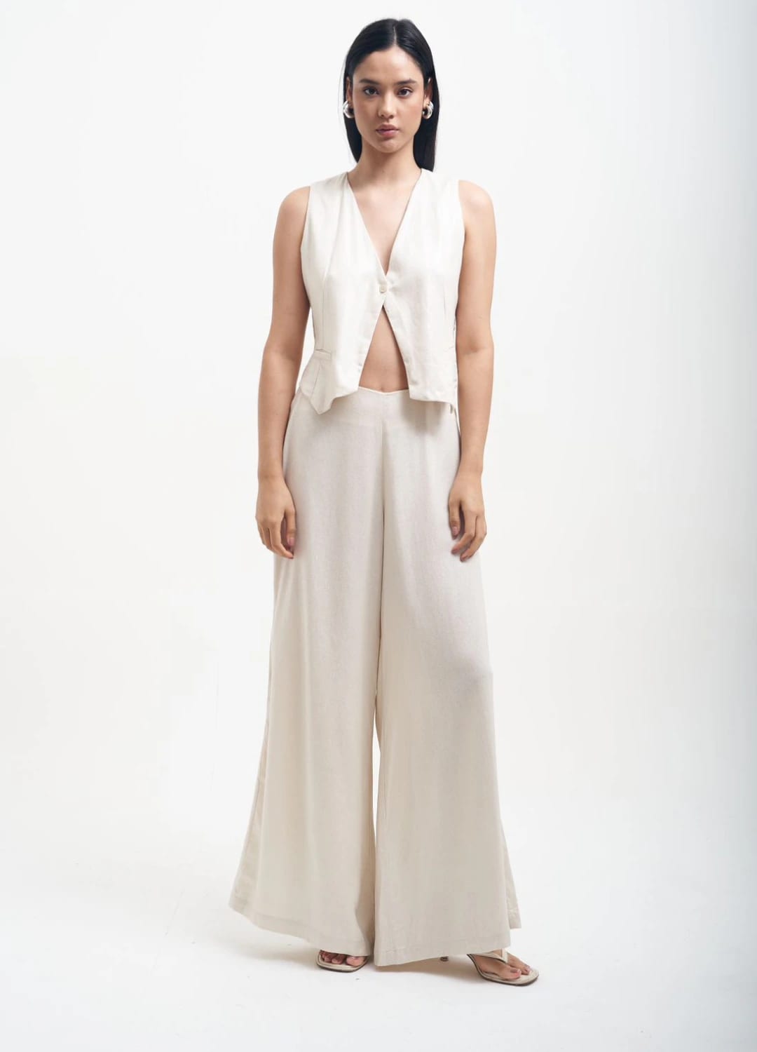 Chaleco Julia Dorado - imagen 16