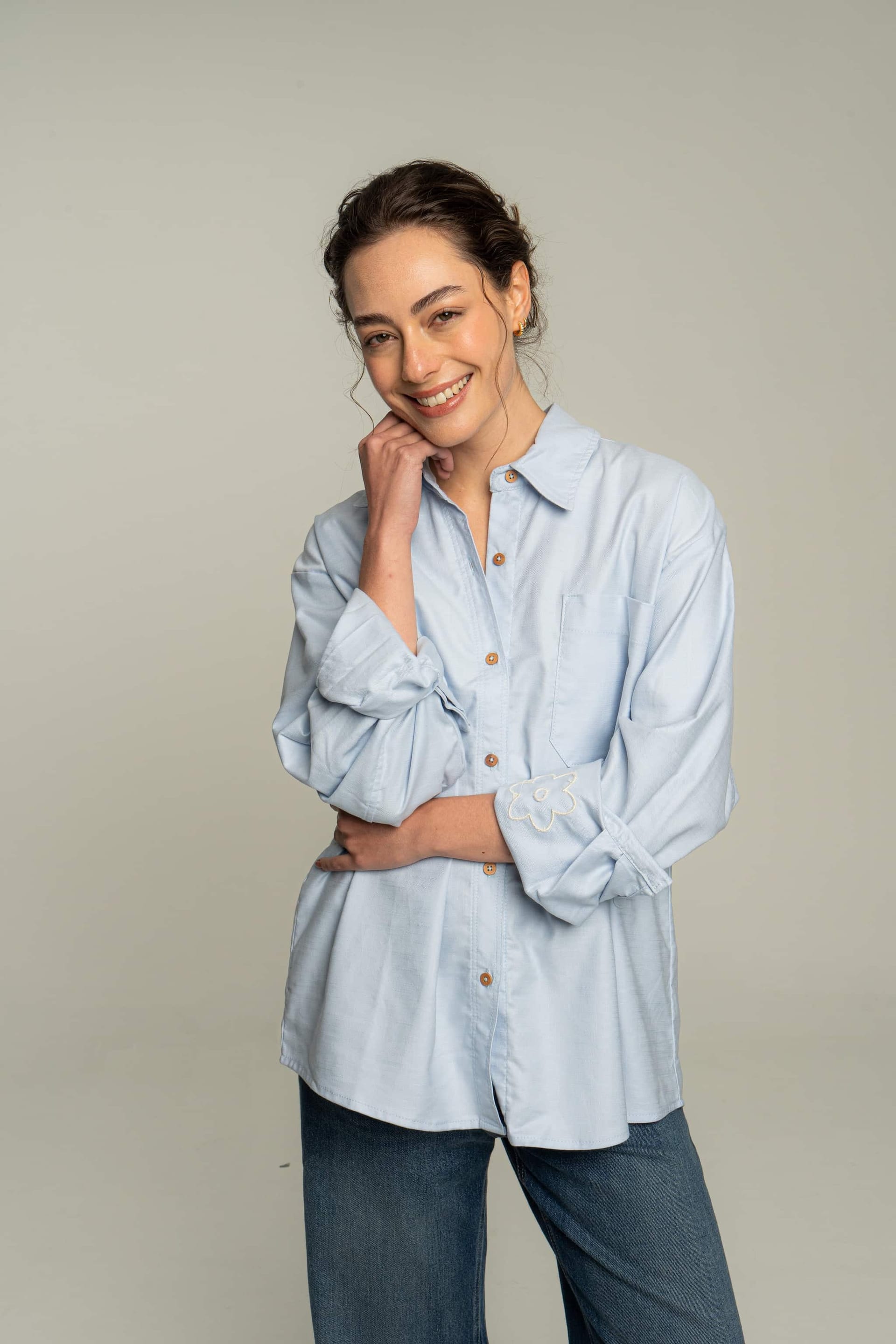 Camisa flor azul - imagen 2