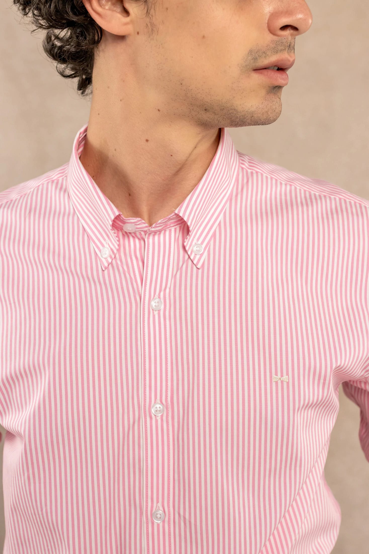 Camisa Antimanchas Popelina Rayas Rosadas Logo Combinado - imagen 4