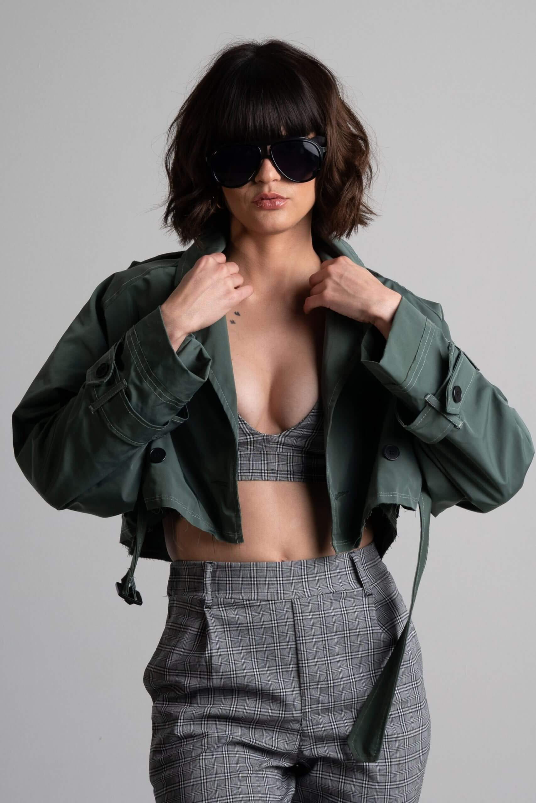 Gabardina Corta Verde - imagen 4