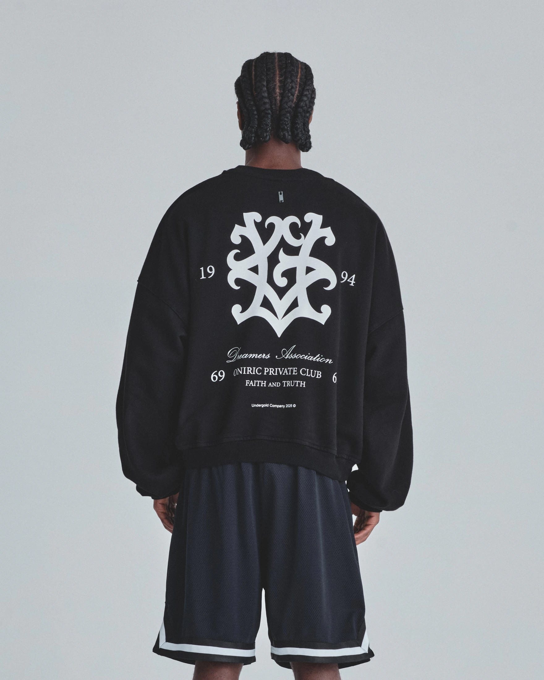 Line UG Monogram Boxy Fit Crewneck Black - imagen 7
