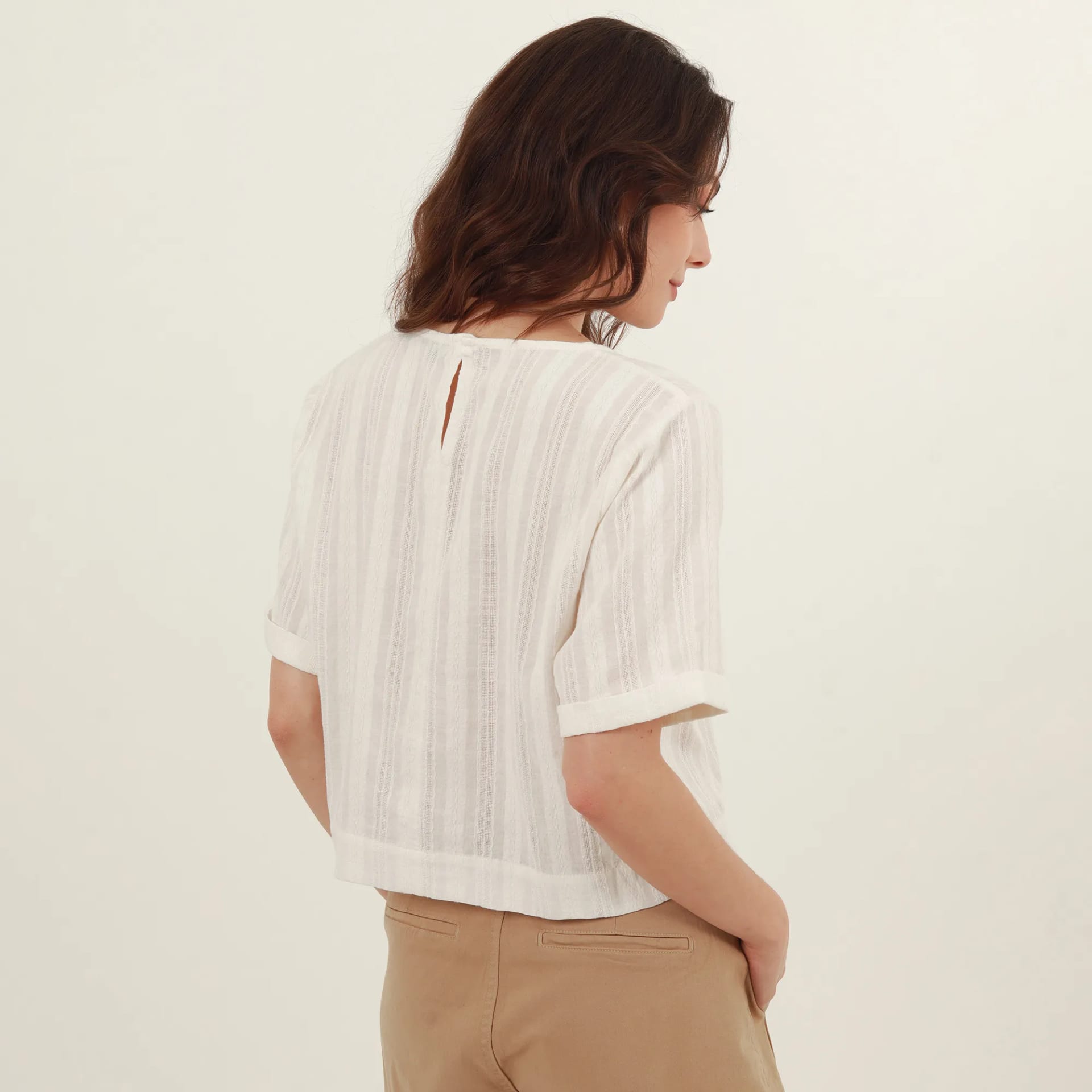 Blusa Cuello Redondo Manga Corta - imagen 2