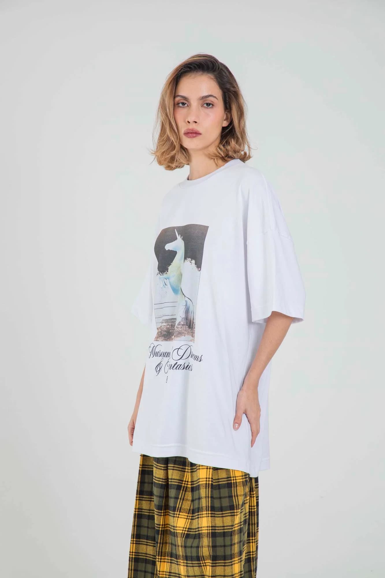 MUSEUM OF DREAMS TEE - imagen 11