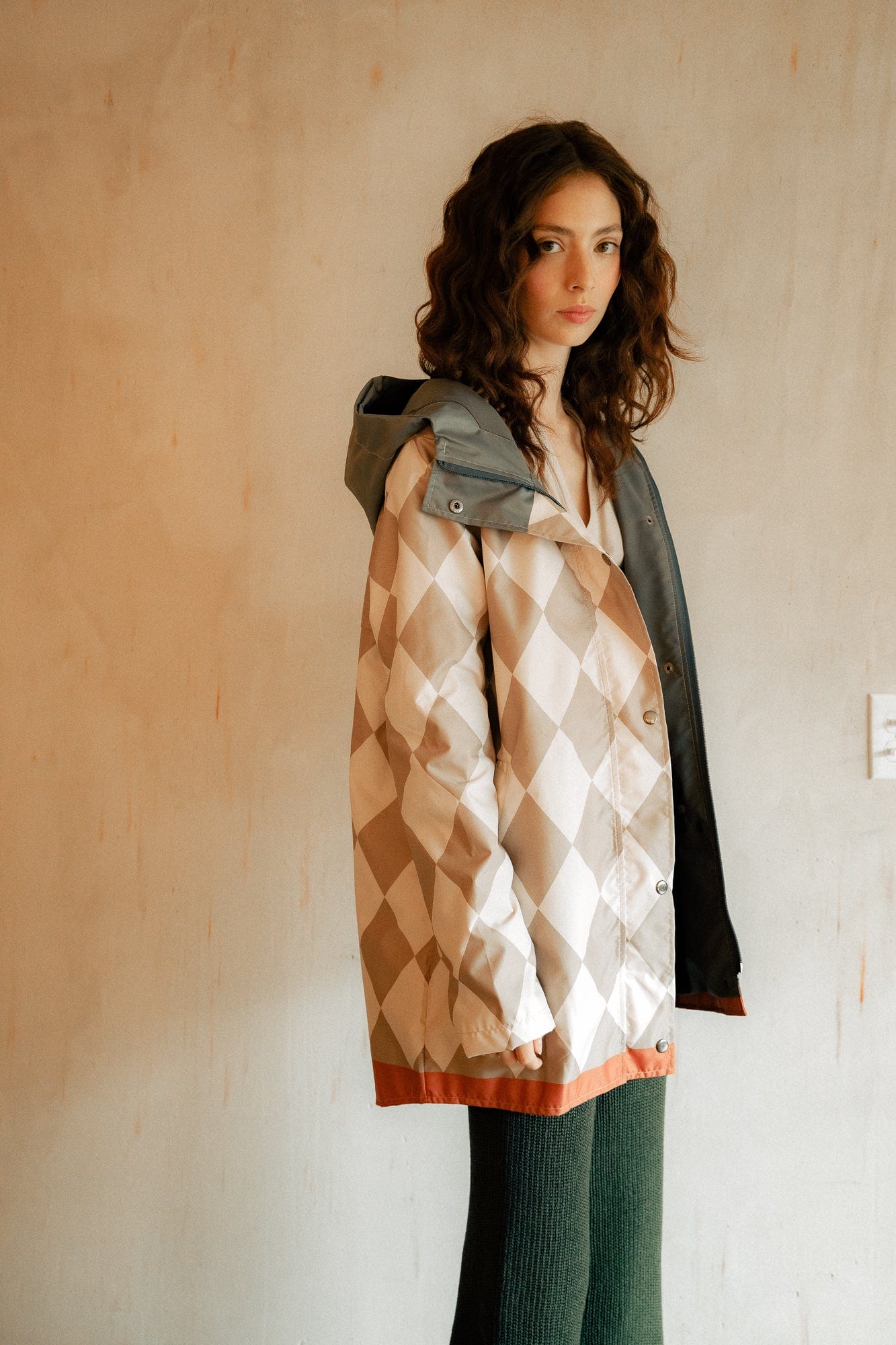 RAINCOAT TANGER (PRE-ORDER) - imagen 2