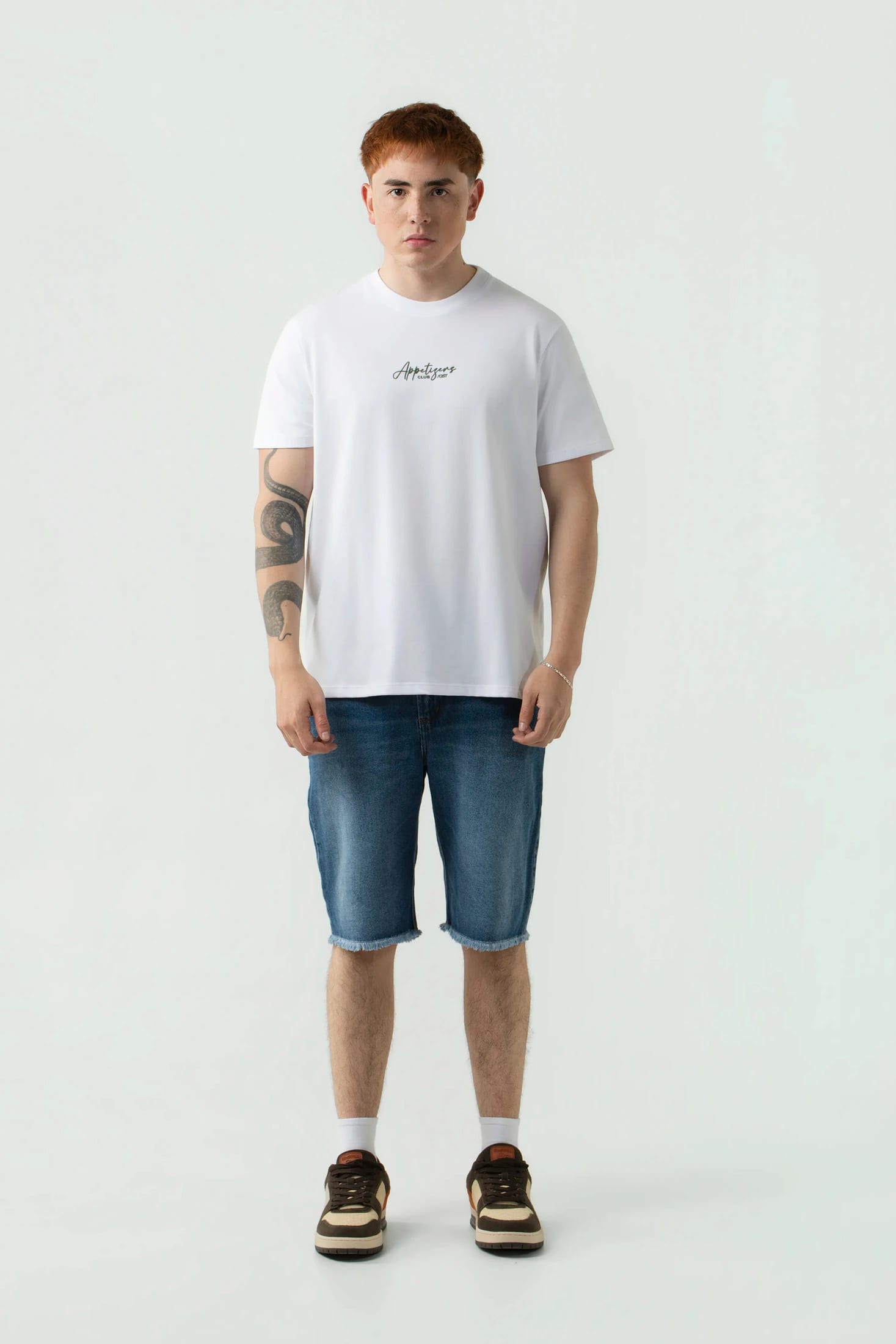 CAMISETA ESPECIAL ESTAMPADO LOCALIZADO COLOR BLANCO BLANCO - imagen 4