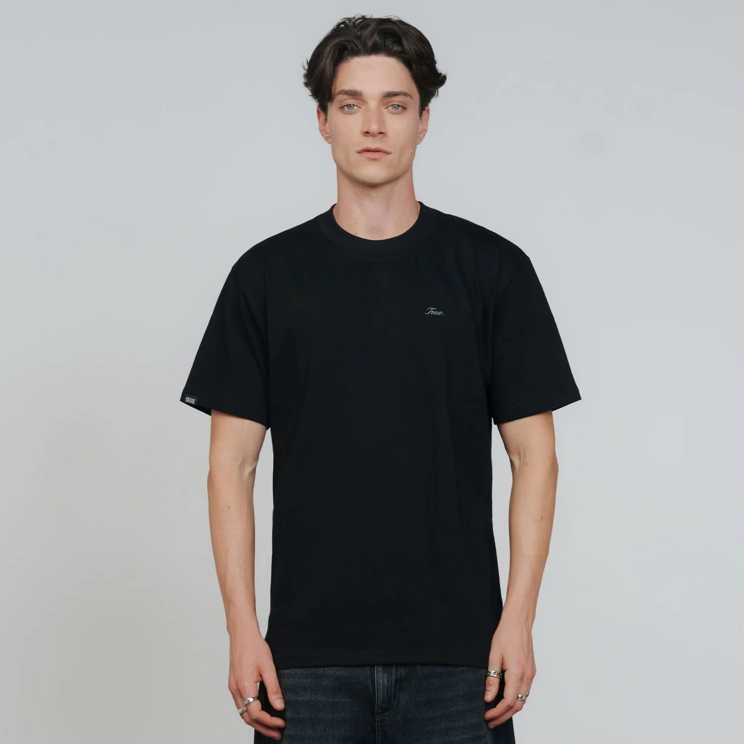 Signature T-Shirt - Black - imagen 6