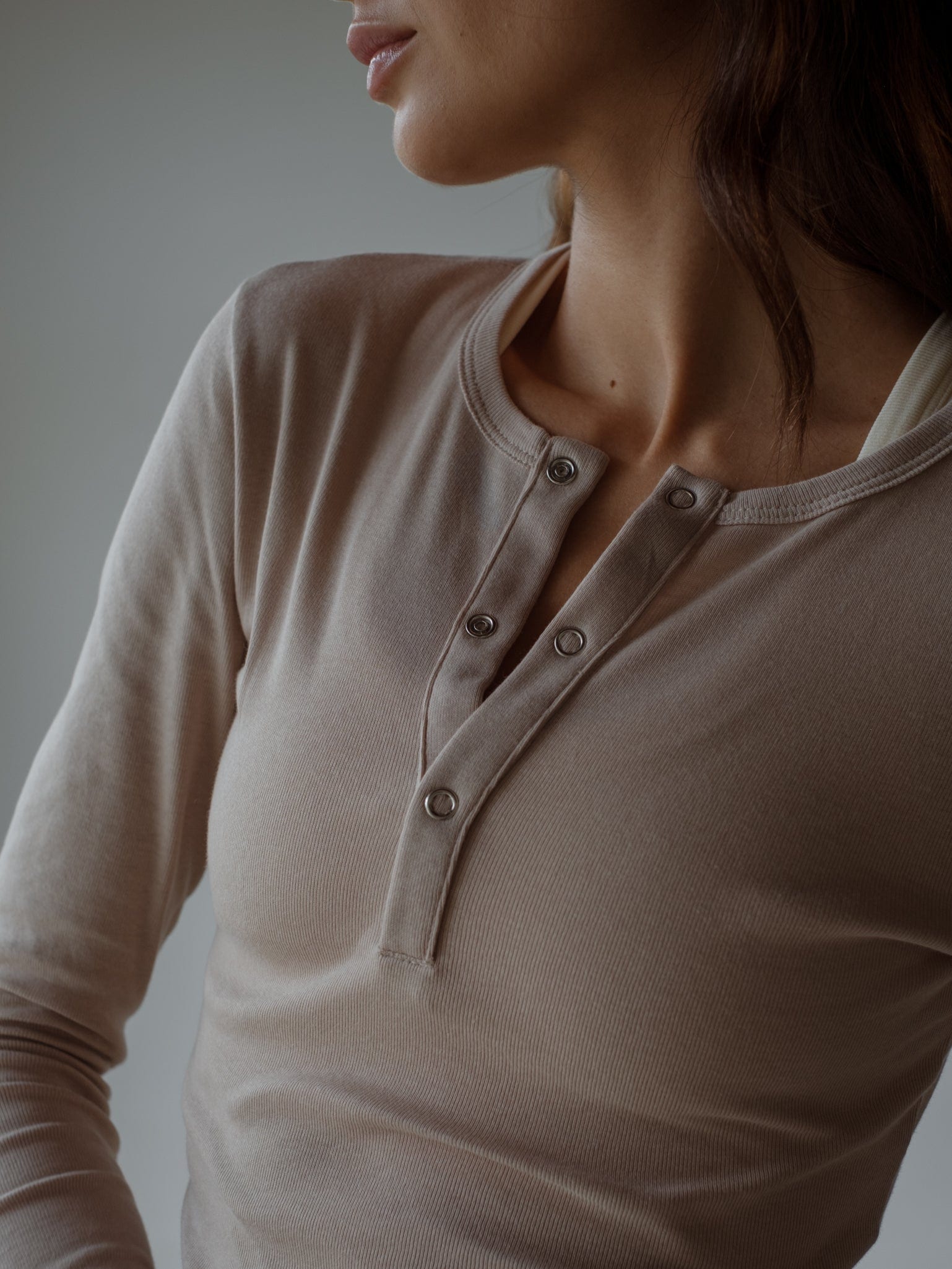 HALF BUTTON JERSEY - ASH - imagen 8