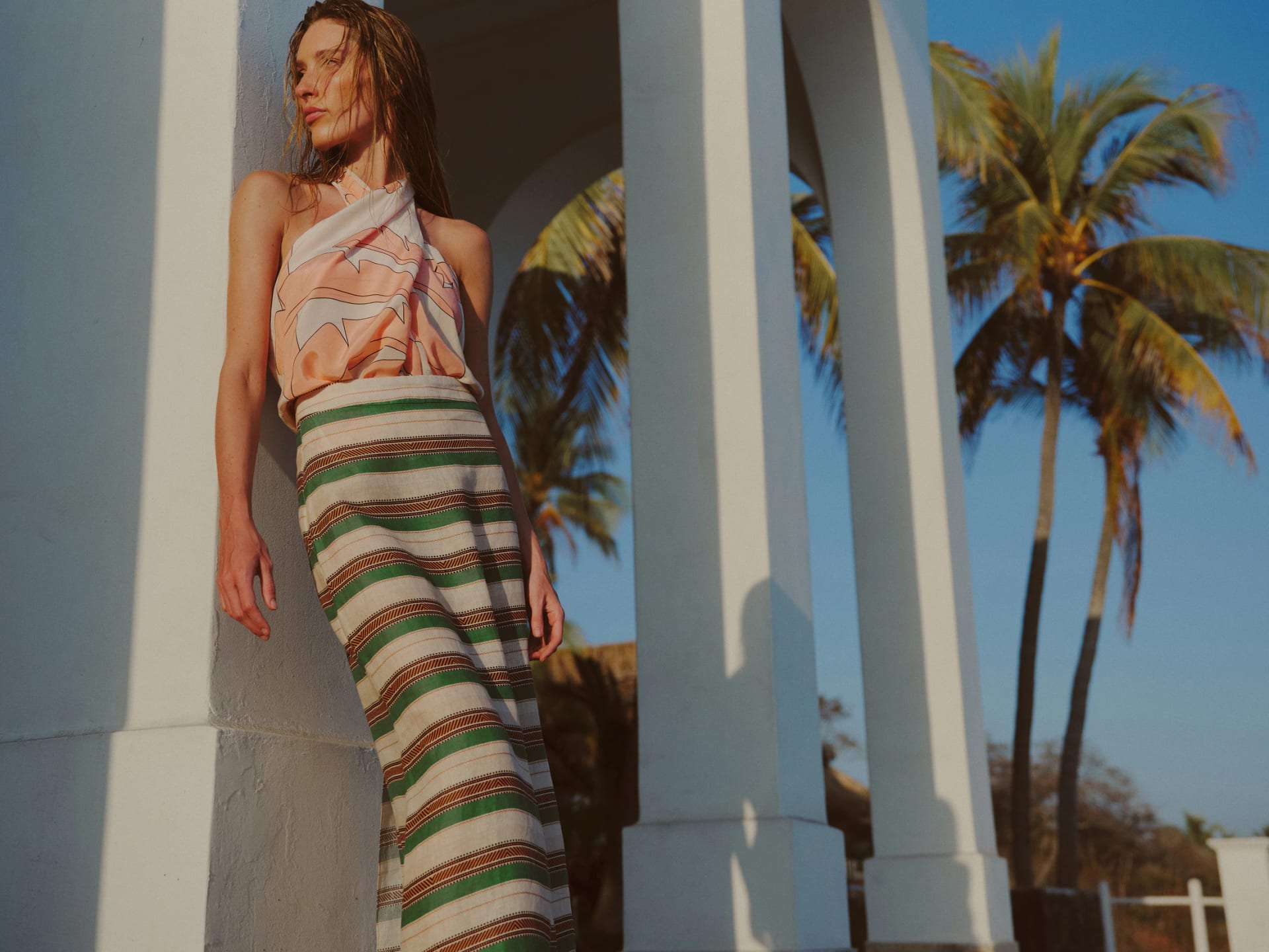 Cayetana Silk Crepe Blouse / Peach Palms - imagen 5