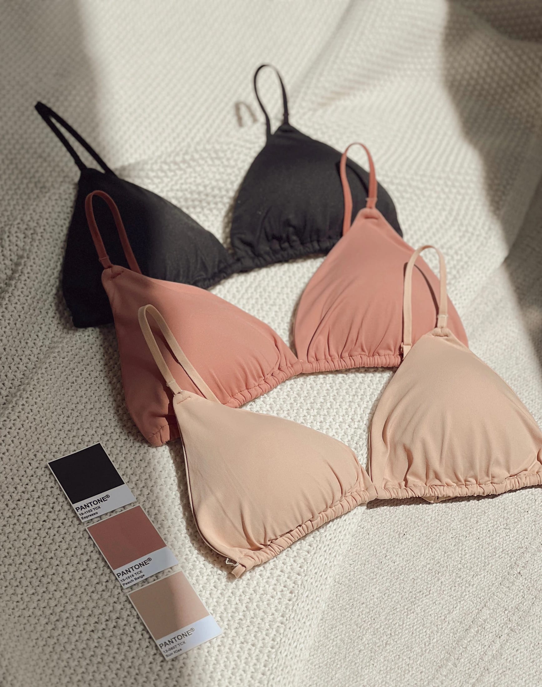 Arma tu kit X3 Top Triángulo ¡Elige color y talla! - imagen 6