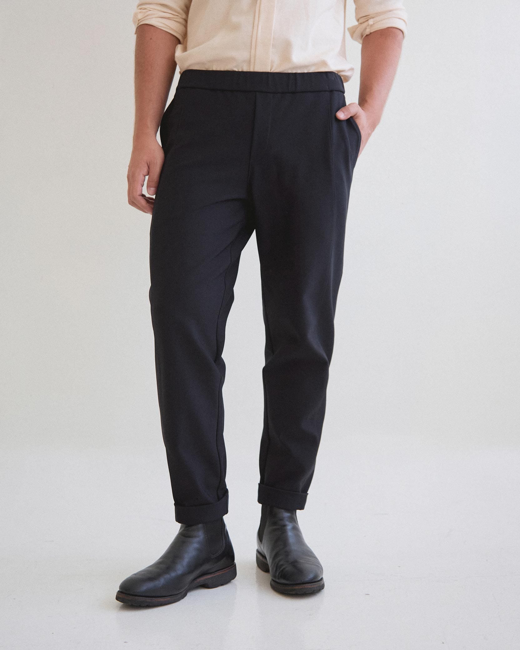 Pantalón Clásico Tech Negro VALIENTE - imagen 2
