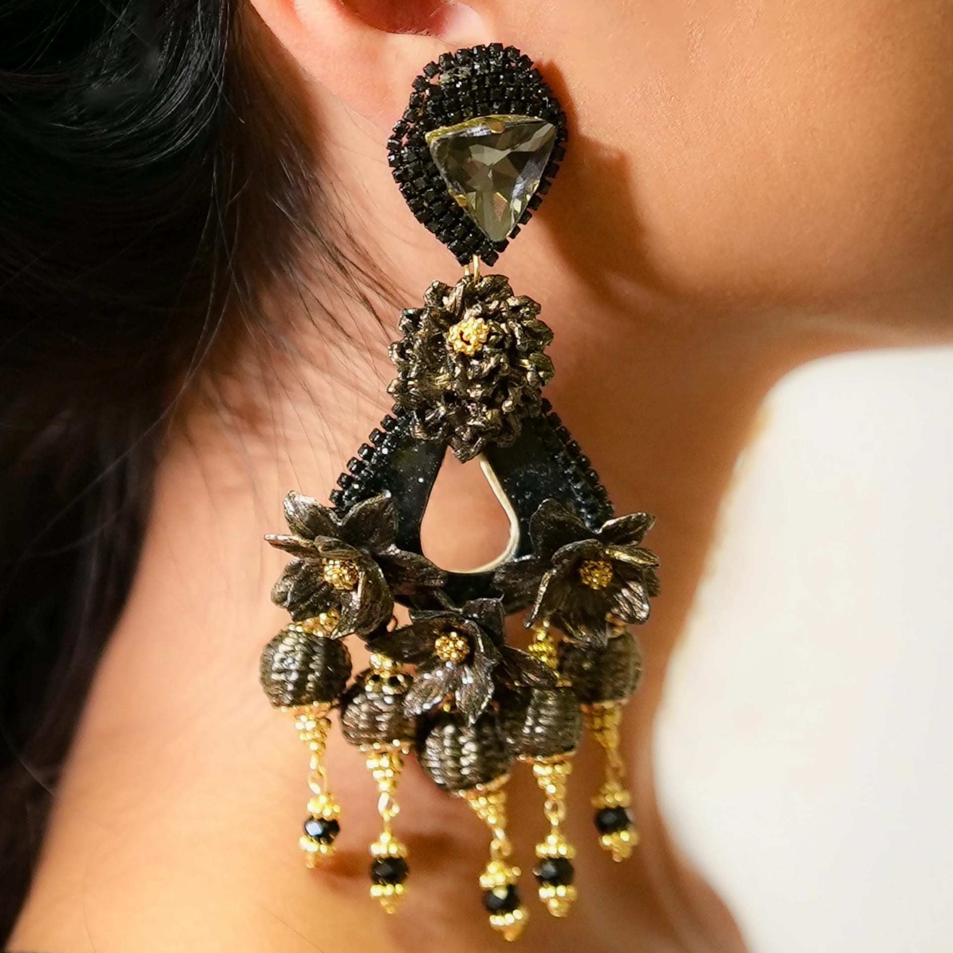 Onix Bloom Earrings - imagen 2