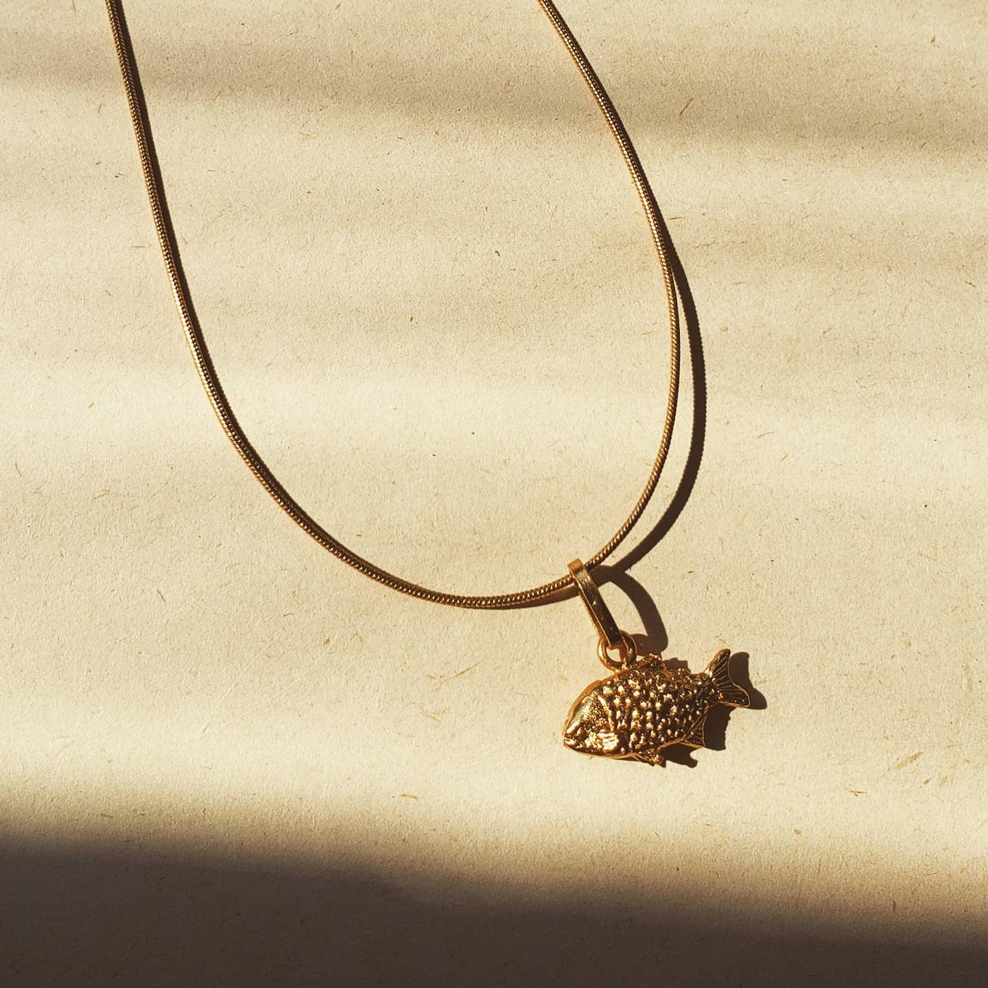 Cadena con cachama - imagen 2