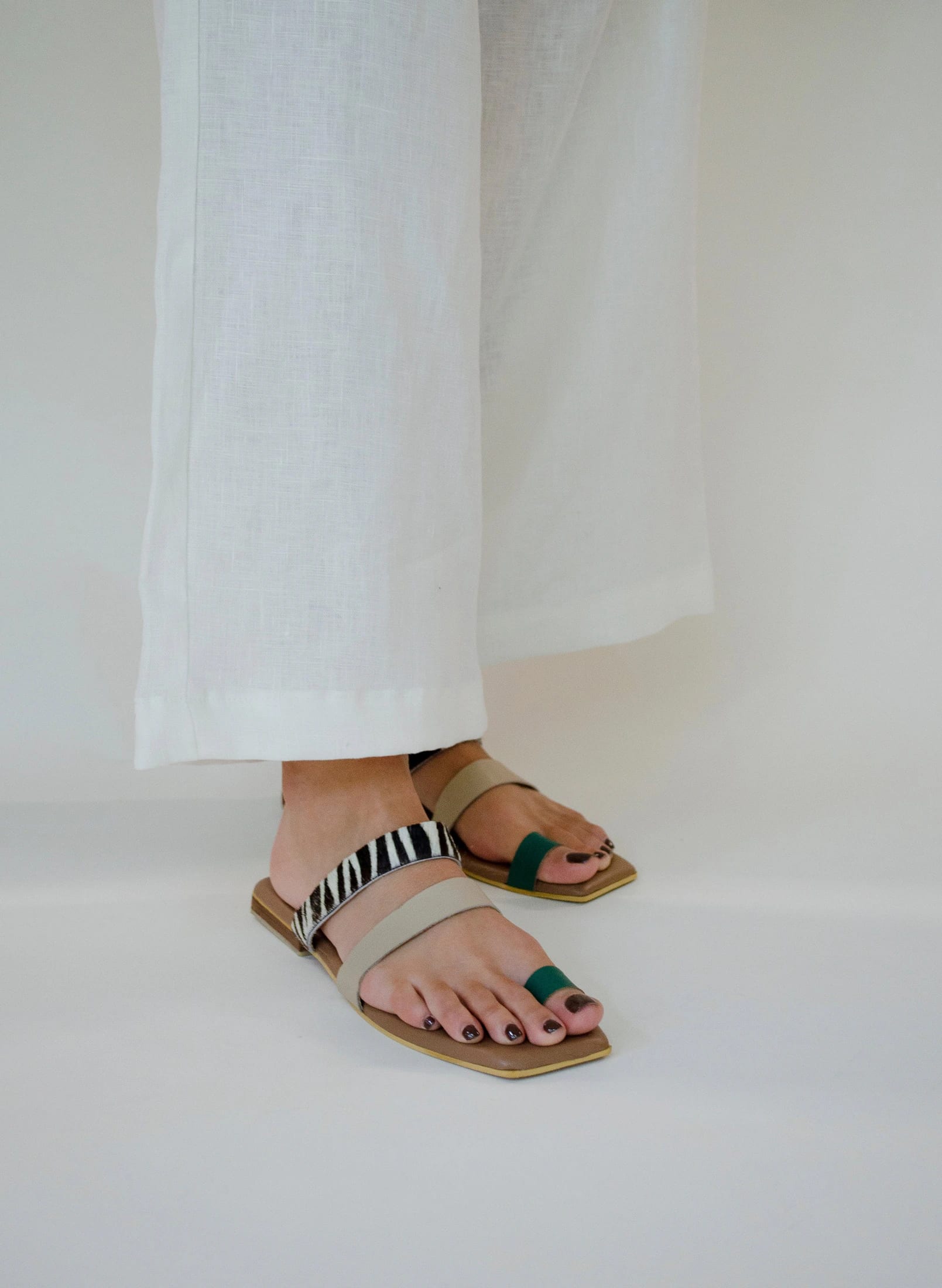 The Ocaso sandal | verde/taupe - imagen 1
