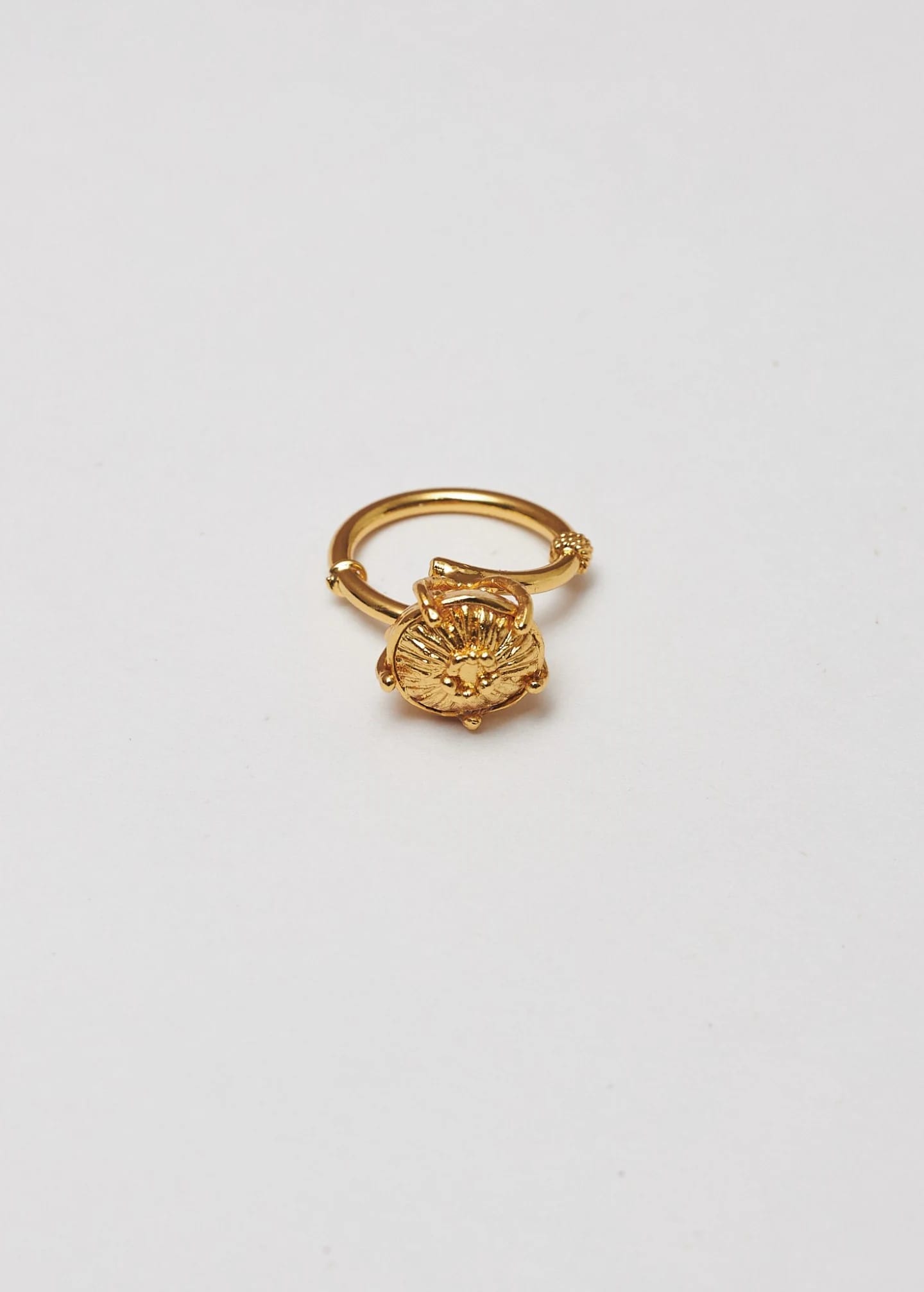Anillo sombrerito mini dorado - imagen 5