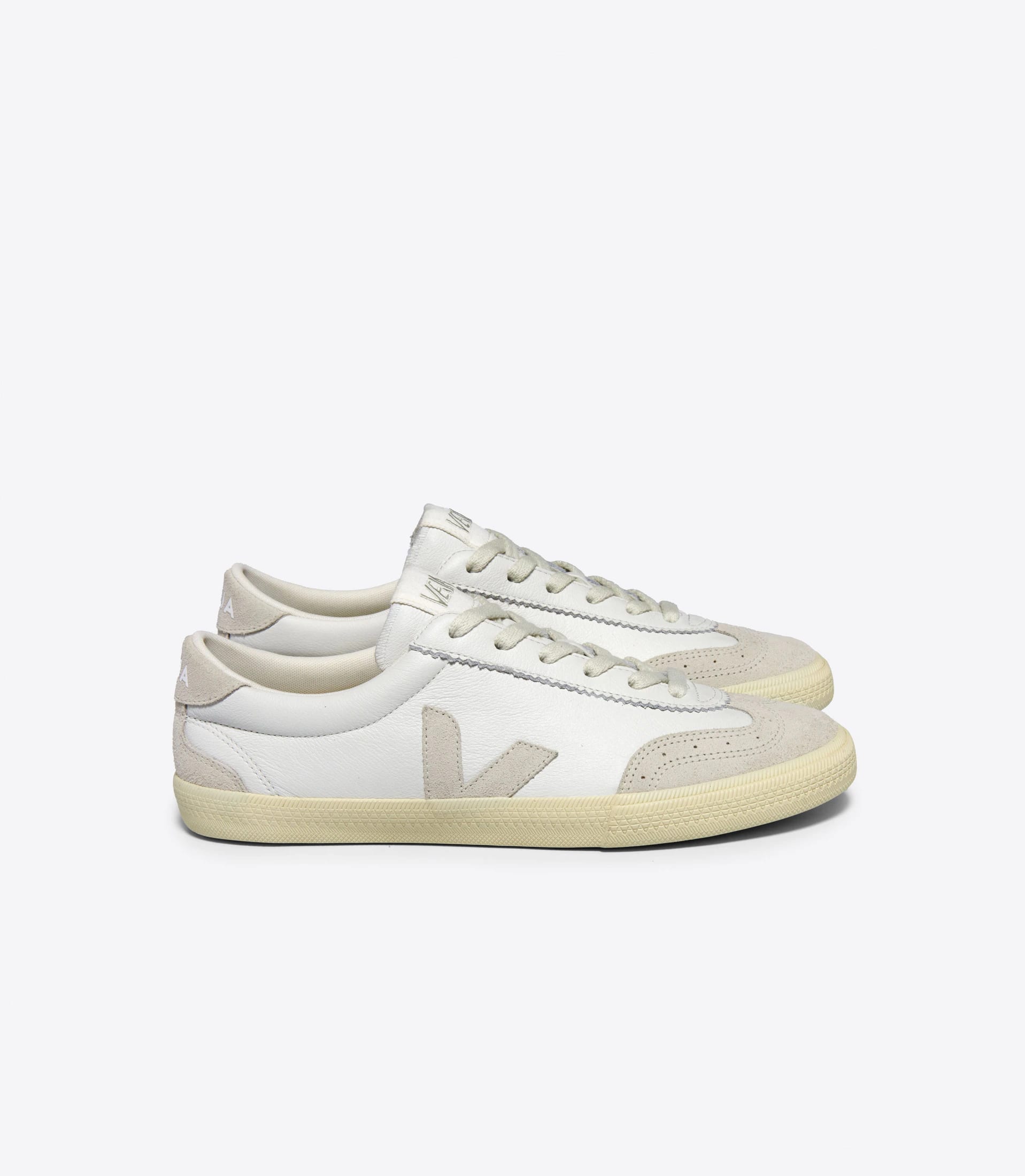 Tenis Veja Volley White Natural - imagen 1
