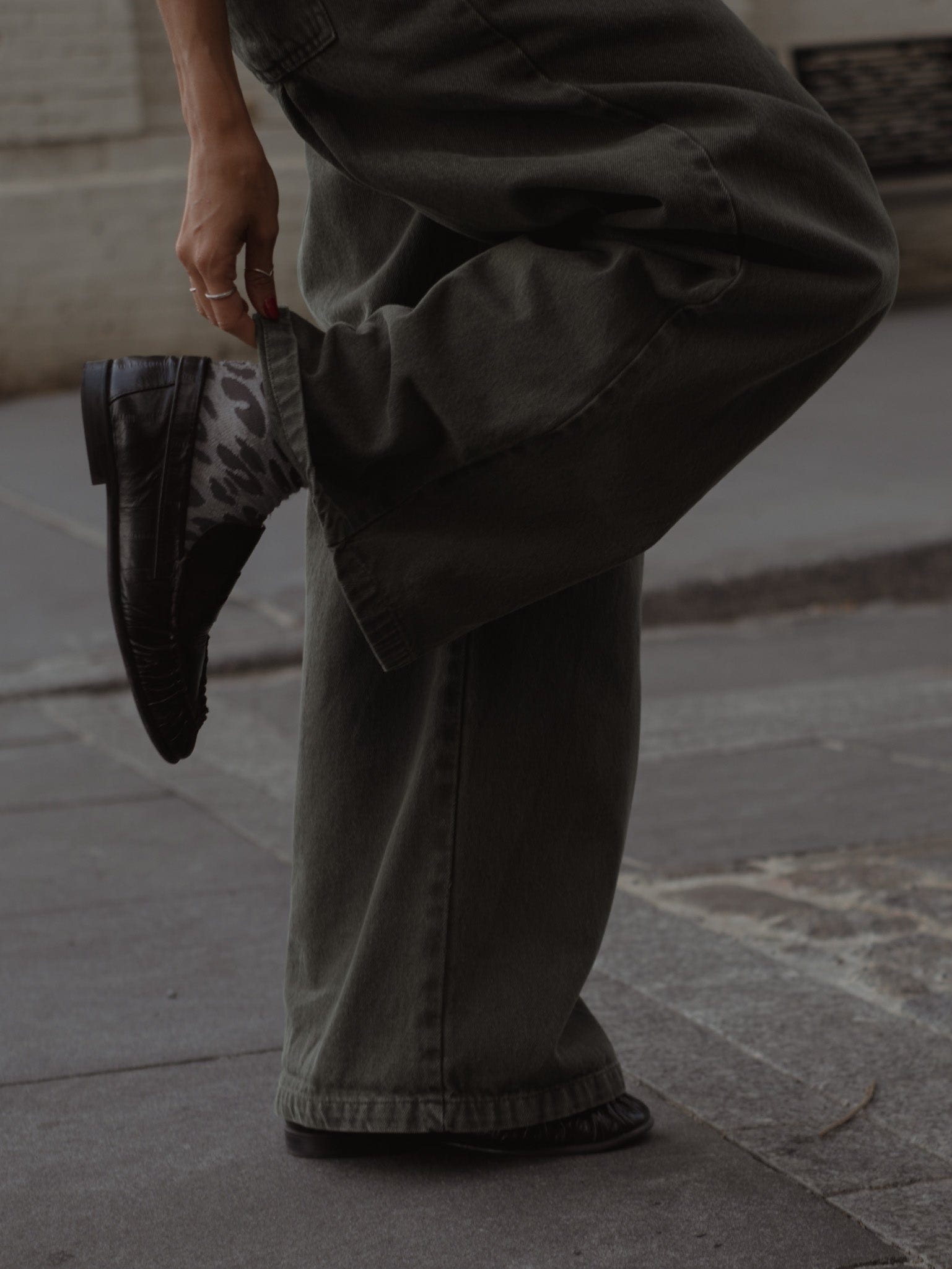 OVERSIZED BAGGY JEAN - OLIVE - imagen 10