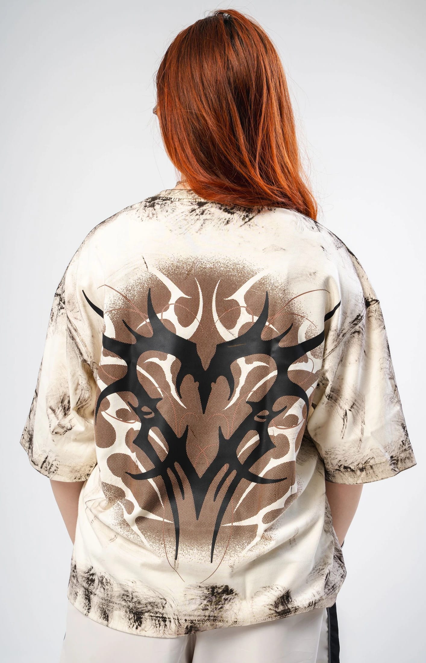 Camiseta Distressed Tribal Heart - imagen 4
