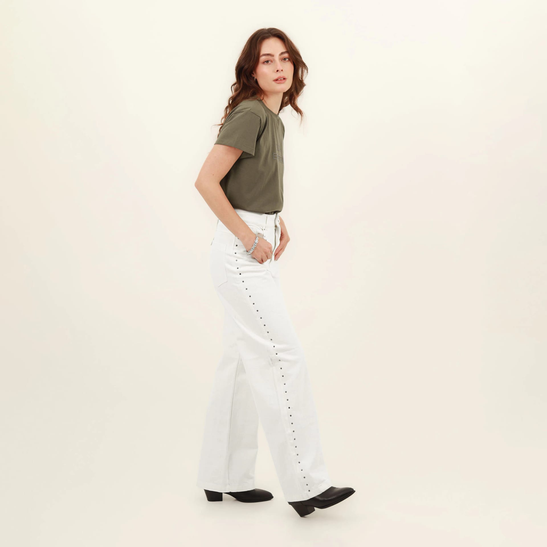 Jean palazzo bota flare con taches - imagen 4