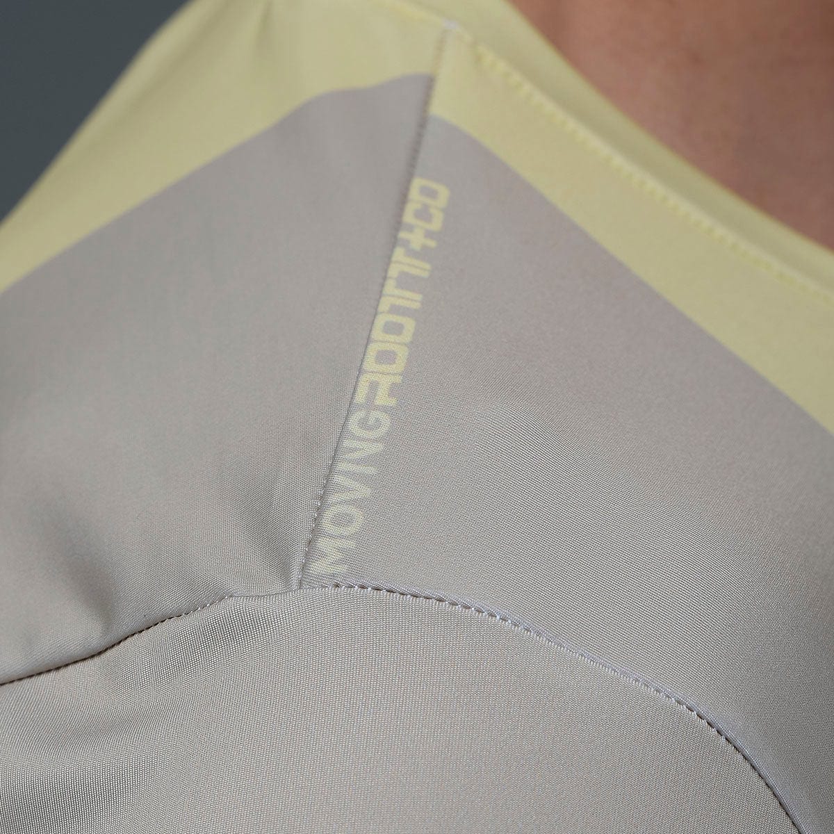 Camiseta Deportiva Verde - imagen 10
